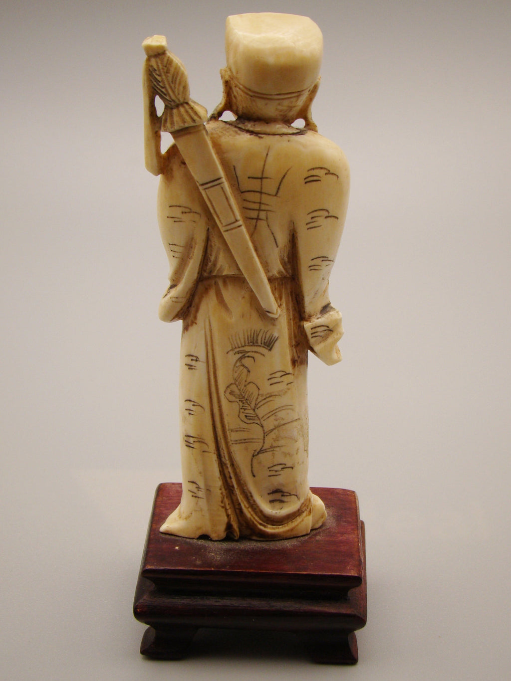 Antique Natural Elephant Ivory Figur - Handcarved - Netsuke Signed - Japan - Kingdom of Antique Arts