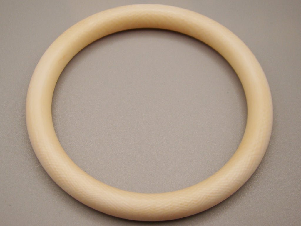 Antique Ivory, Natural Ivory, Ivory Bracelet, Mediterranean Ivory, handcarved Ivory, Asien Ivory, Elephant Ivory