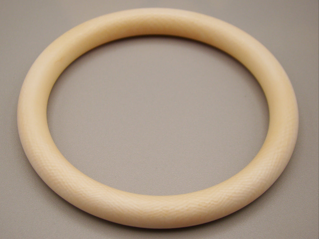 Antique Ivory, Natural Ivory, Ivory Bracelet, Mediterranean Ivory, handcarved Ivory, Asien Ivory, Elephant Ivory