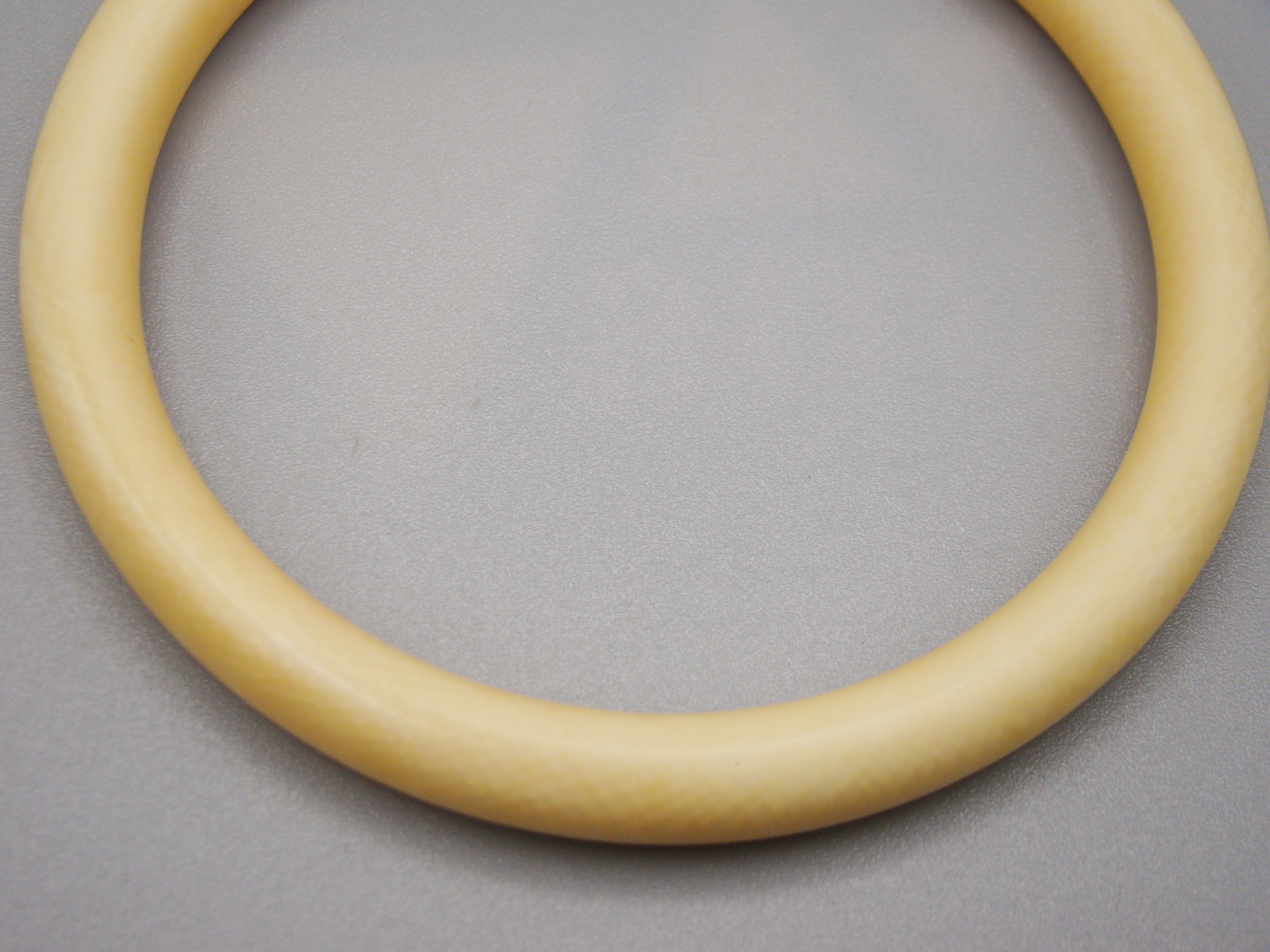 Antique Natural Elephant Ivory Bracelet - Kingdom of Antique Arts
