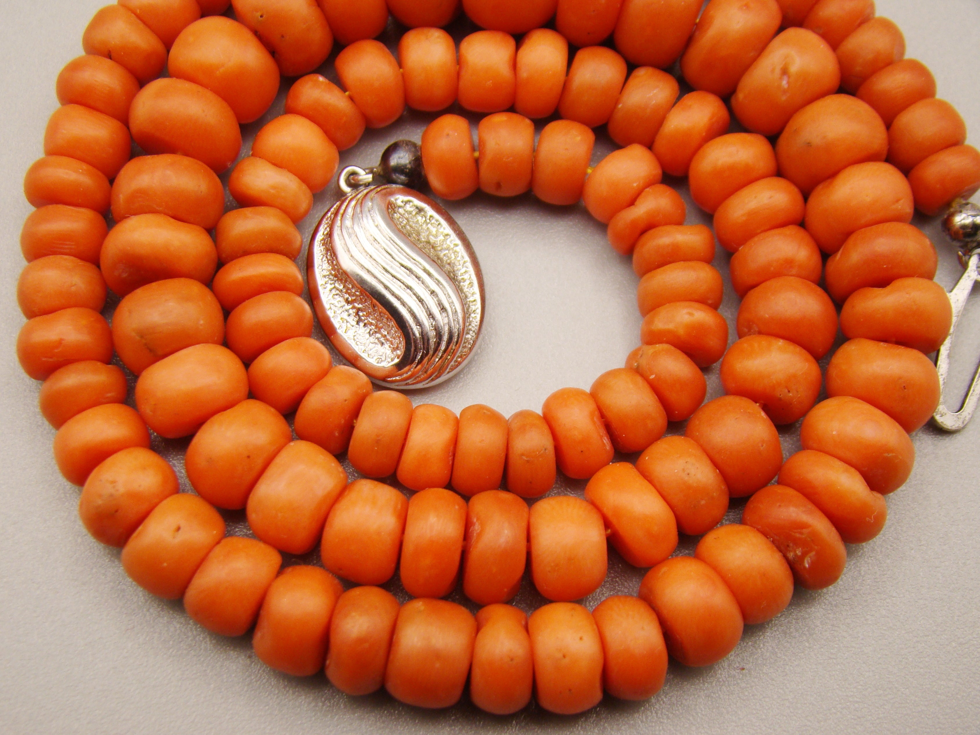 Antique Natural Undyed Orange Coral Necklace - Kingdom of Antique Arts