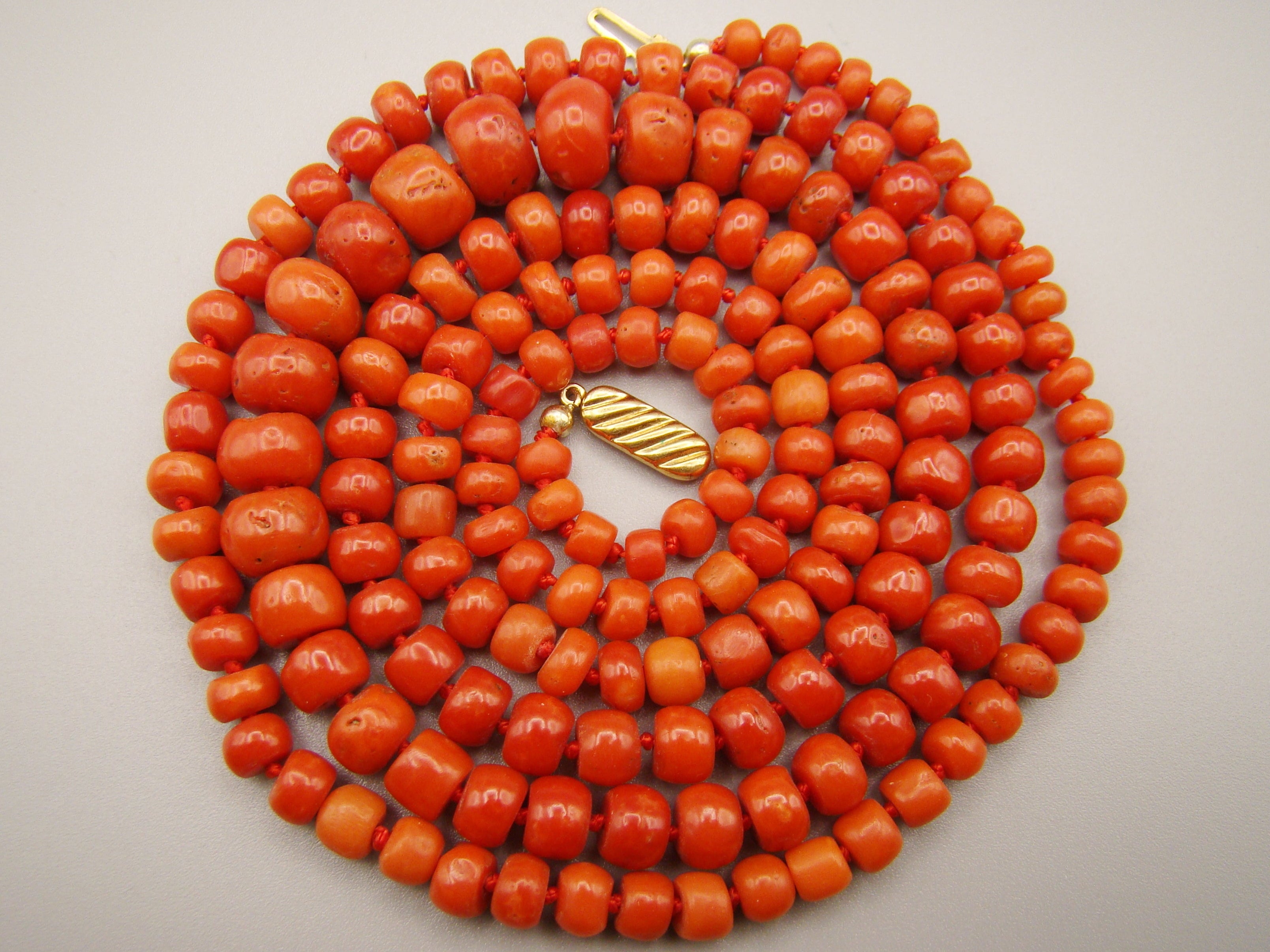 antique coral, natural coral, undyed coral, dark red coral, blood red coral, Italian coral, pacific coral, Sardinian Coral, Coral beads, Coral Rosary beads, Coral chain, Coral necklace, sea coral, aka coral, 14 karat Gold clasp