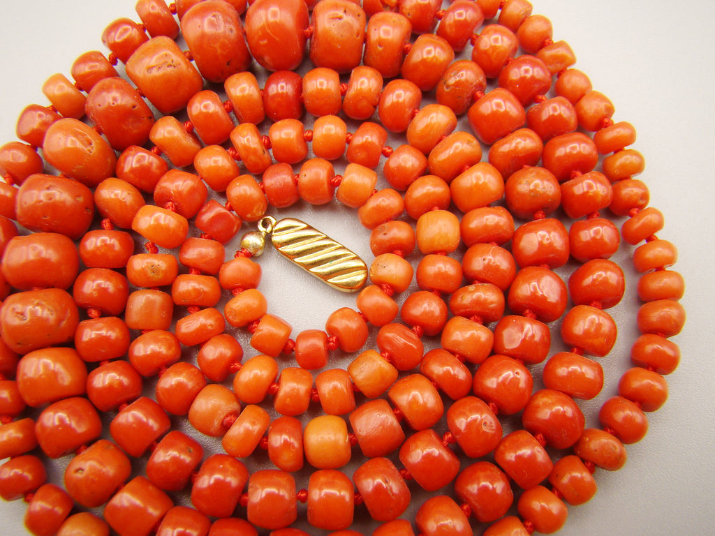 antique coral, natural coral, undyed coral, dark red coral, blood red coral, Italian coral, pacific coral, Sardinian Coral, Coral beads, Coral Rosary beads, Coral chain, Coral necklace, sea coral, aka coral, 14 karat Gold clasp