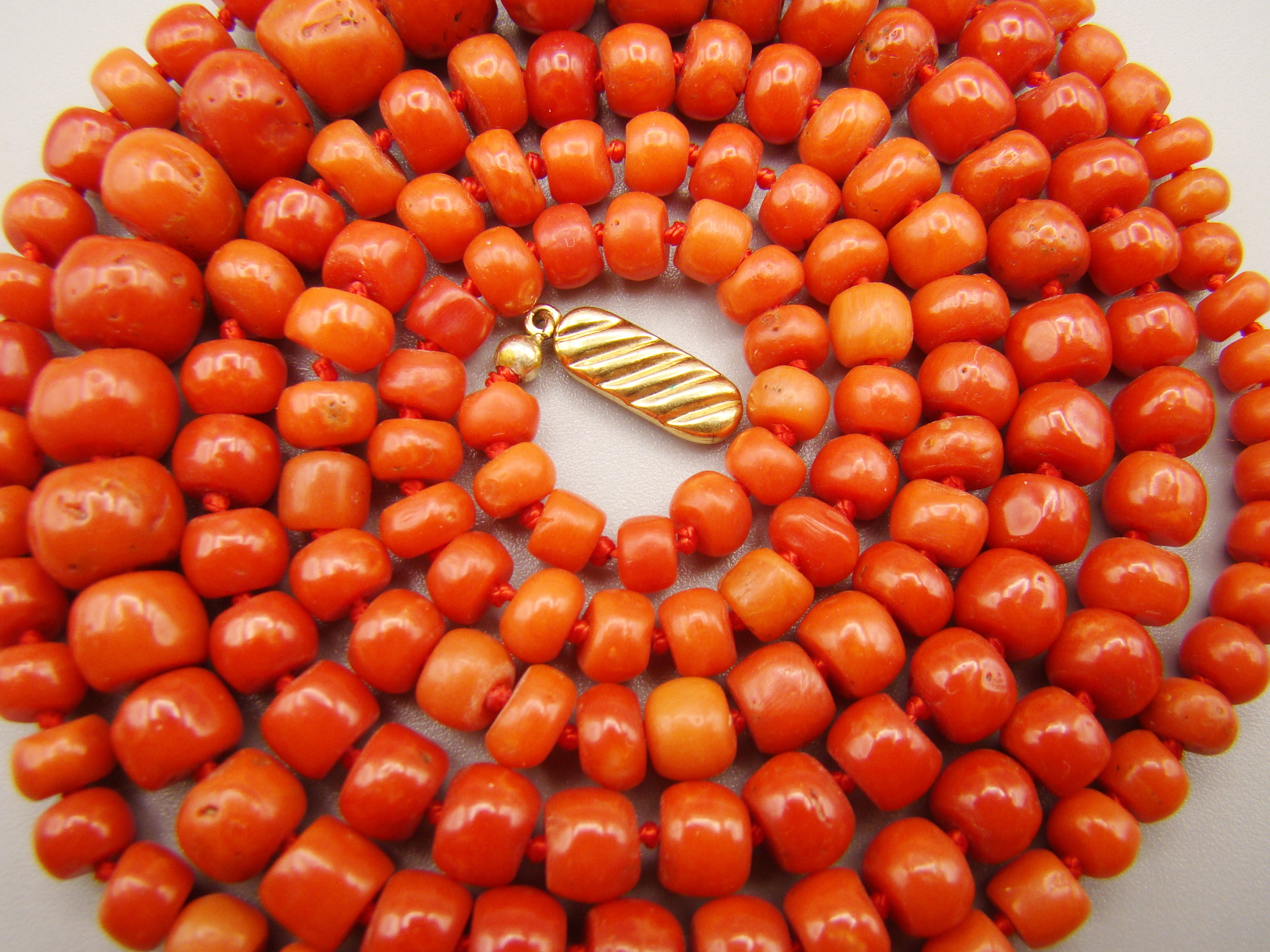 antique coral, natural coral, undyed coral, dark red coral, blood red coral, Italian coral, pacific coral, Sardinian Coral, Coral beads, Coral Rosary beads, Coral chain, Coral necklace, sea coral, aka coral, 14 karat Gold clasp
