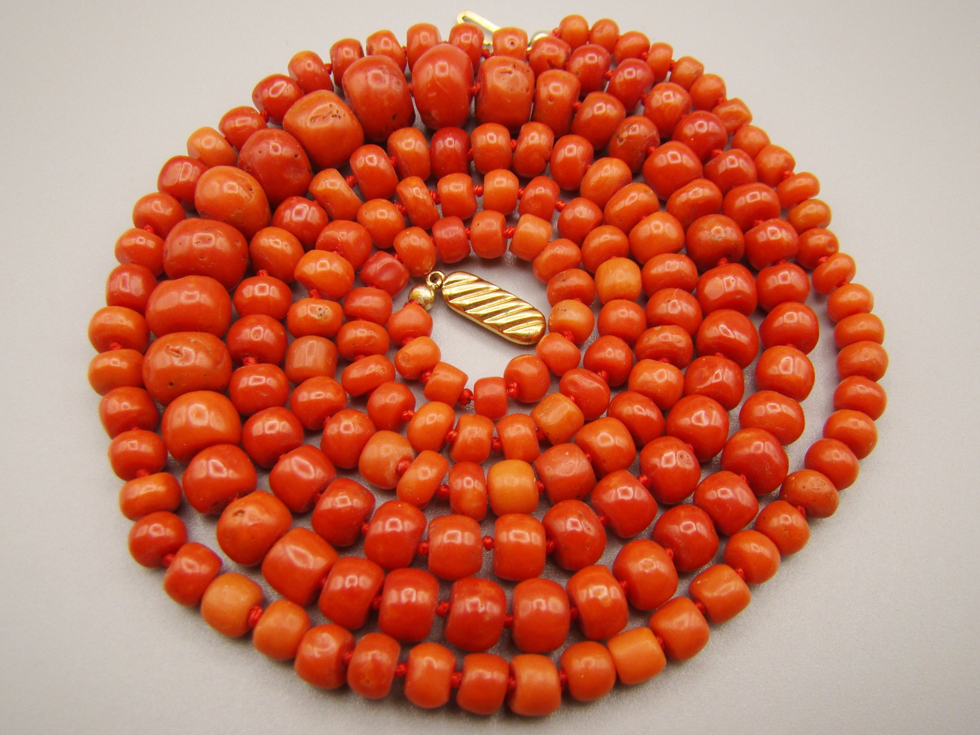 antique coral, natural coral, undyed coral, dark red coral, blood red coral, Italian coral, pacific coral, Sardinian Coral, Coral beads, Coral Rosary beads, Coral chain, Coral necklace, sea coral, aka coral, 14 karat Gold clasp