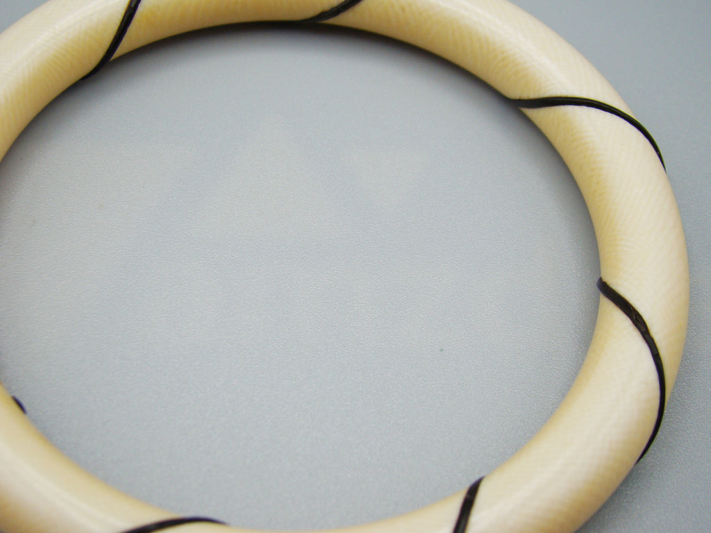 Antique Ivory, Natural Ivory, Ivory Bracelet, Mediterranean Ivory, handcarved Ivory, Asien Ivory, Elephant Ivory