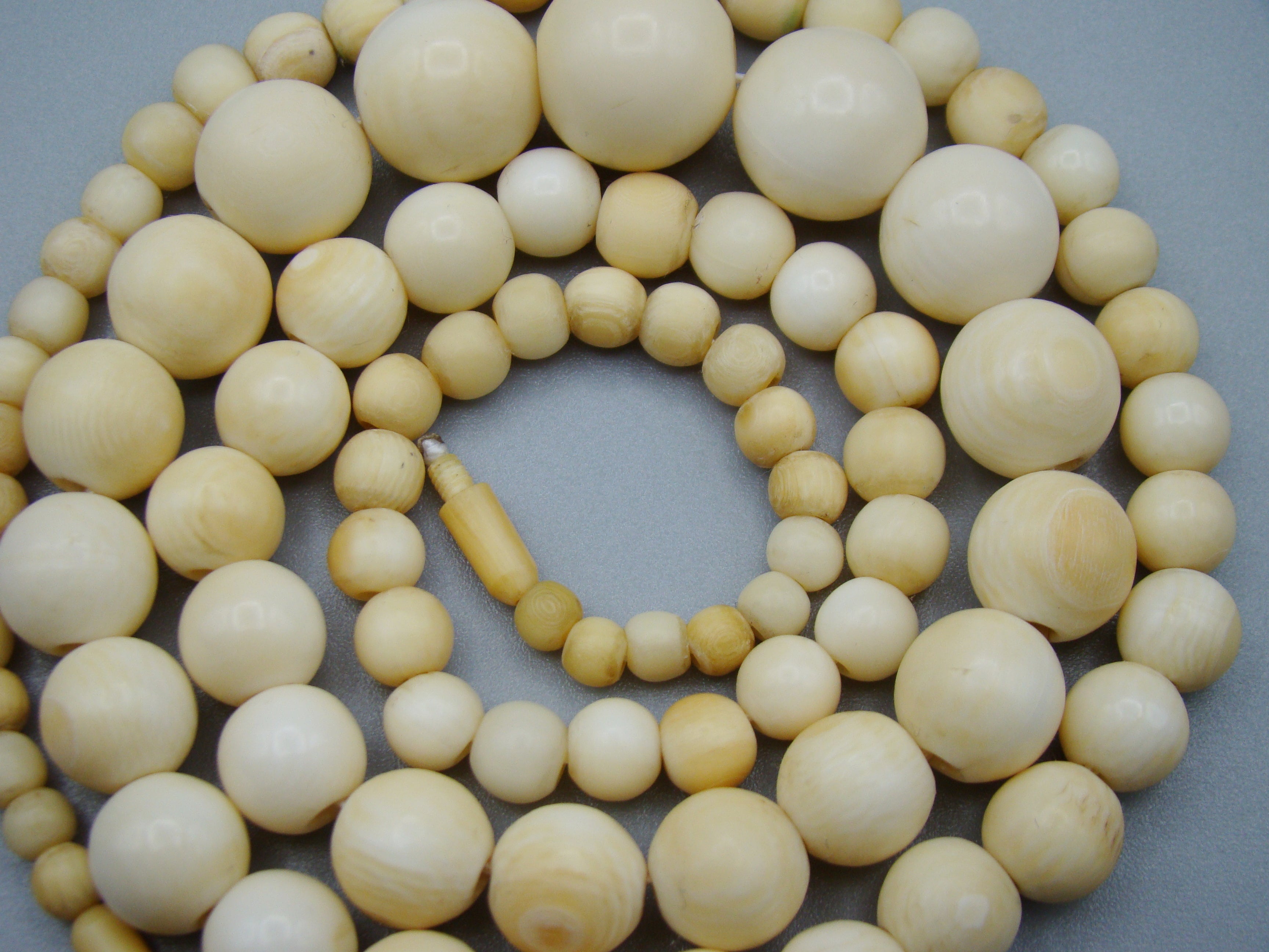 Antique Natural Elephant Ivory Necklace - Kingdom of Antique Arts