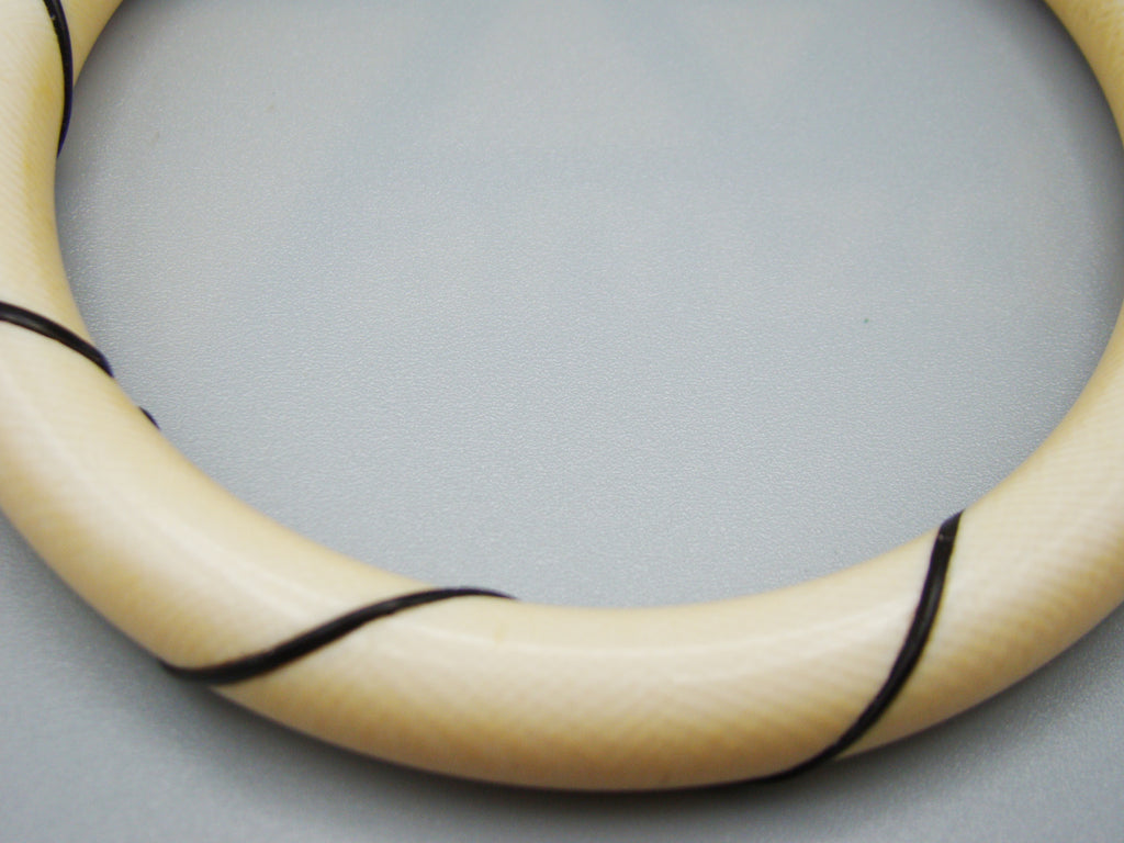 Antique Ivory, Natural Ivory, Ivory Bracelet, Mediterranean Ivory, handcarved Ivory, Asien Ivory, Elephant Ivory