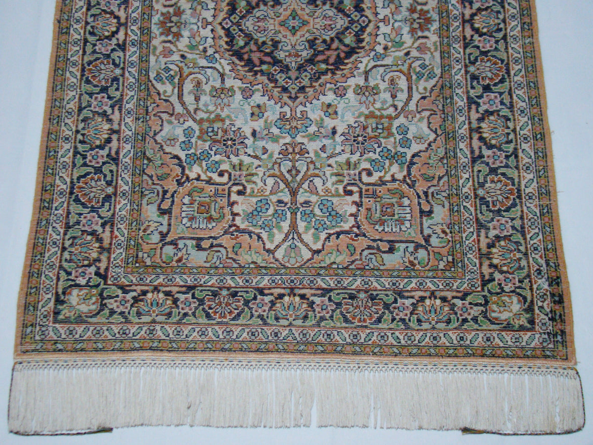 Antique Oriental silk wall carpet full back view CA018