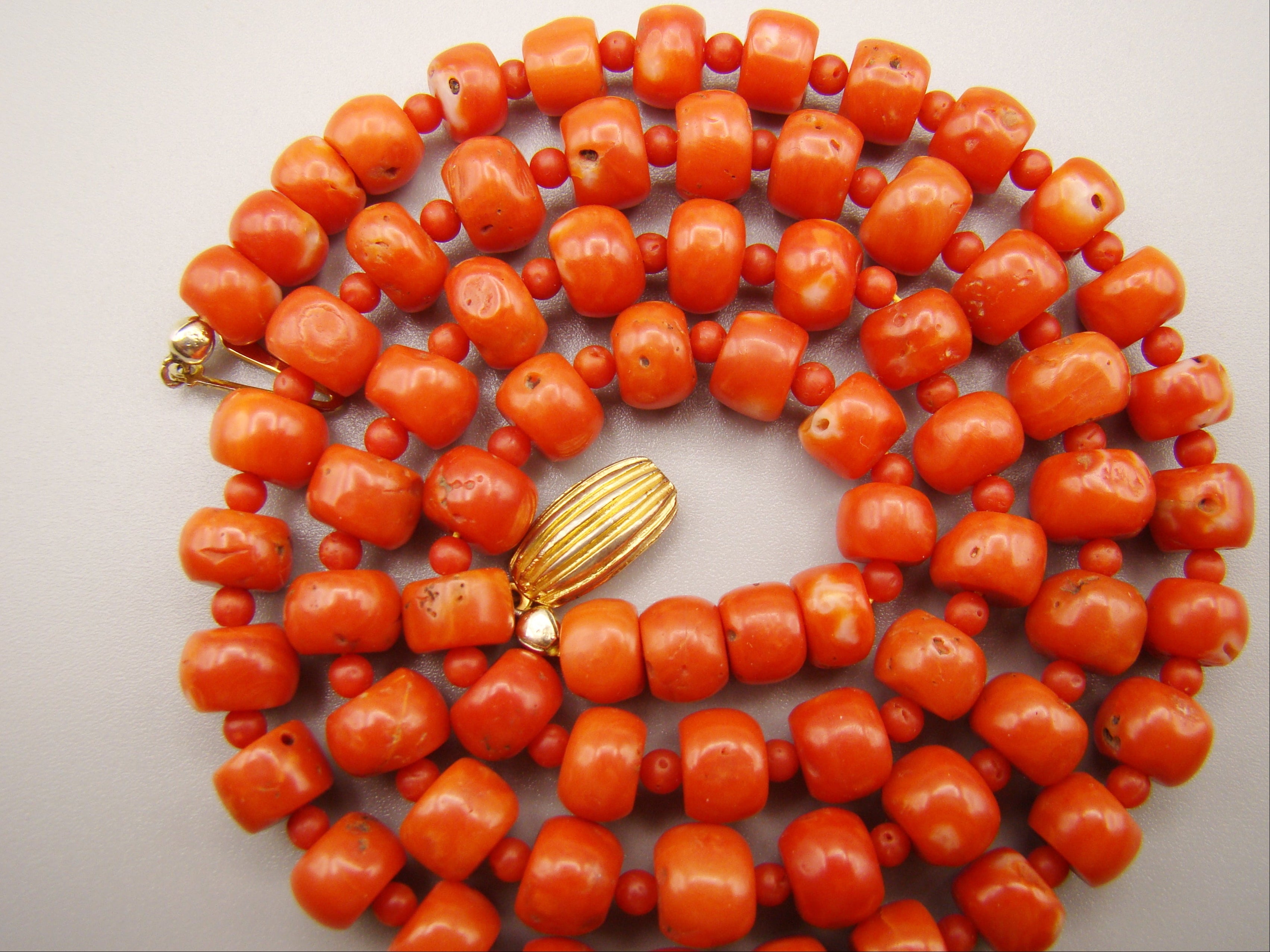 antique coral, natural coral, undyed coral, dark red coral, blood red coral, Italian coral, pacific coral, Sardinian Coral, Coral beads, Coral Rosary beads, Coral chain, Coral necklace, sea coral, aka coral, 14 Karat Gold clasp