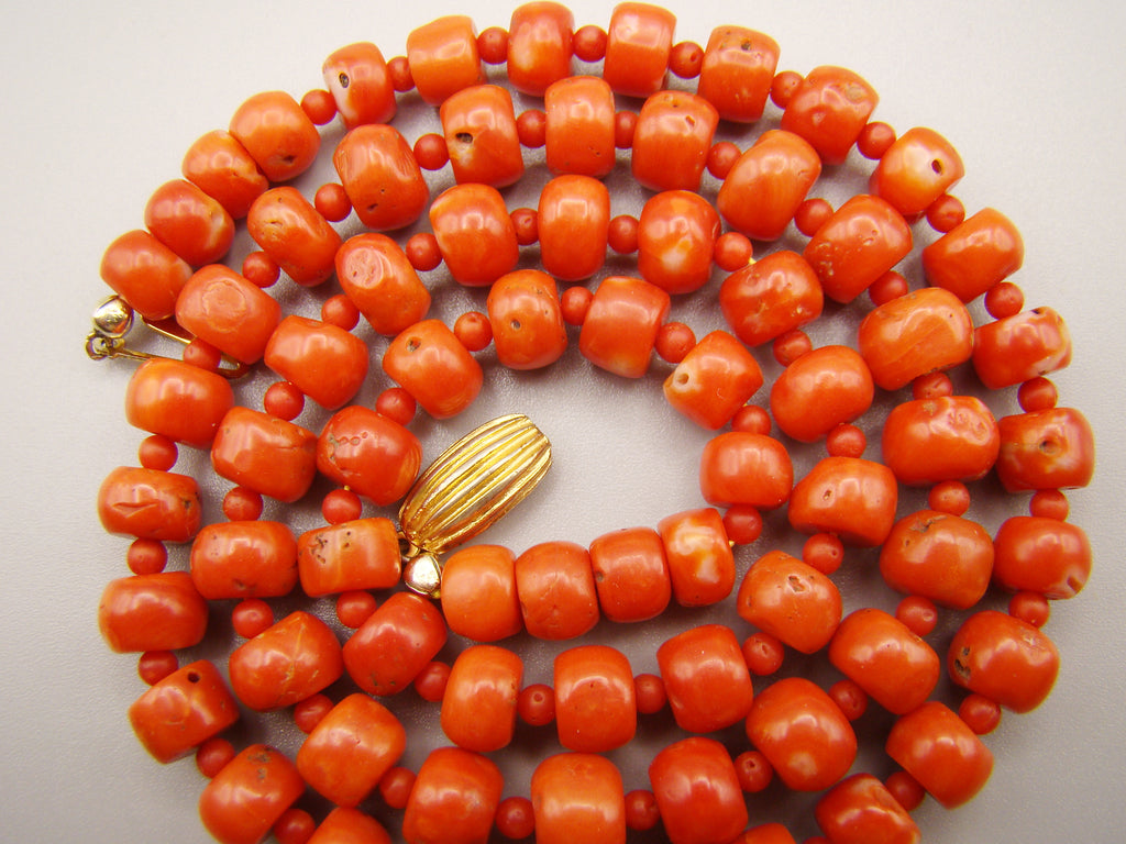 antique coral, natural coral, undyed coral, dark red coral, blood red coral, Italian coral, pacific coral, Sardinian Coral, Coral beads, Coral Rosary beads, Coral chain, Coral necklace, sea coral, aka coral, 14 Karat Gold clasp