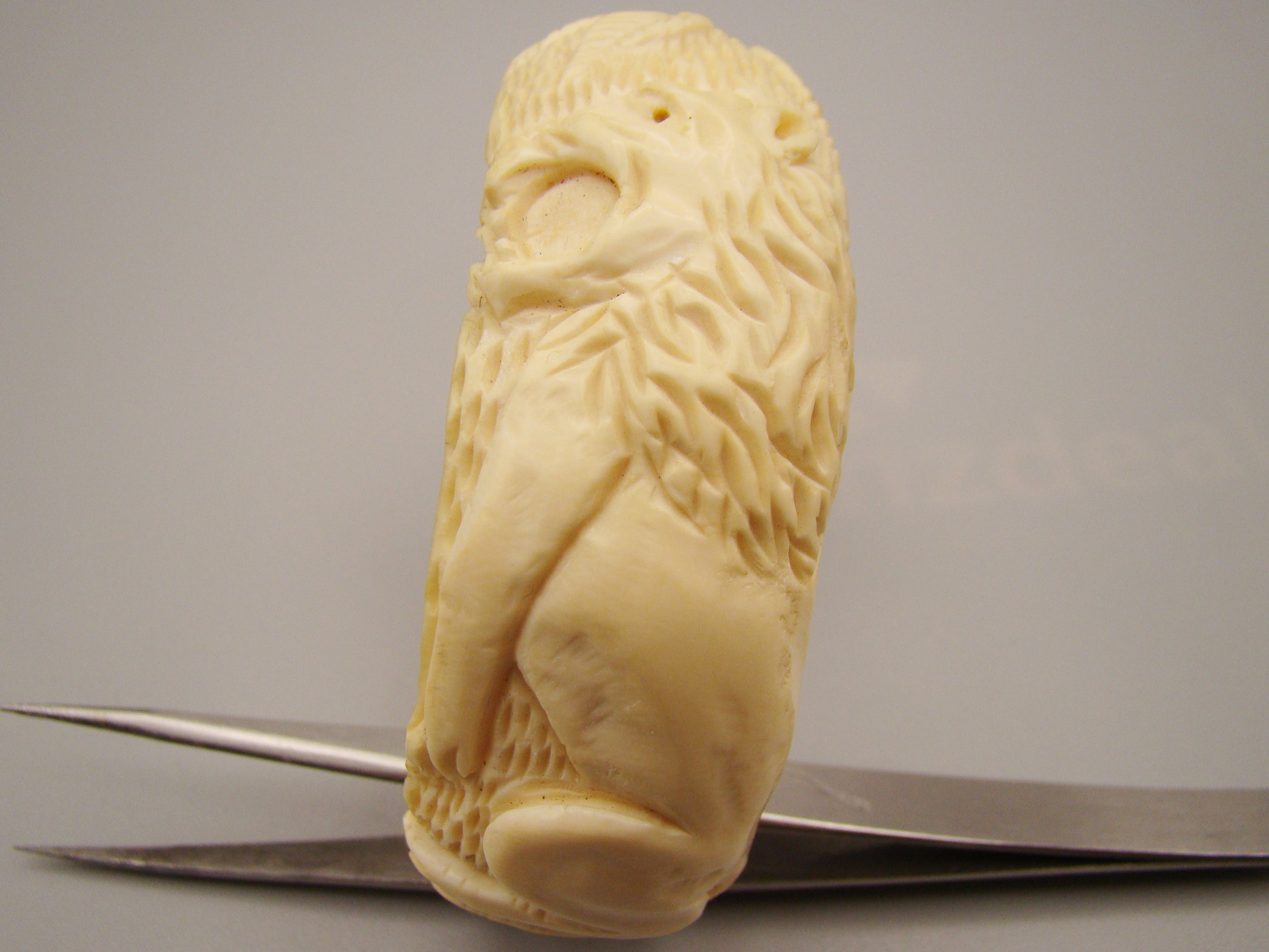 Antique Natural Elephant Ivory Bracelet - Kingdom of Antique Arts