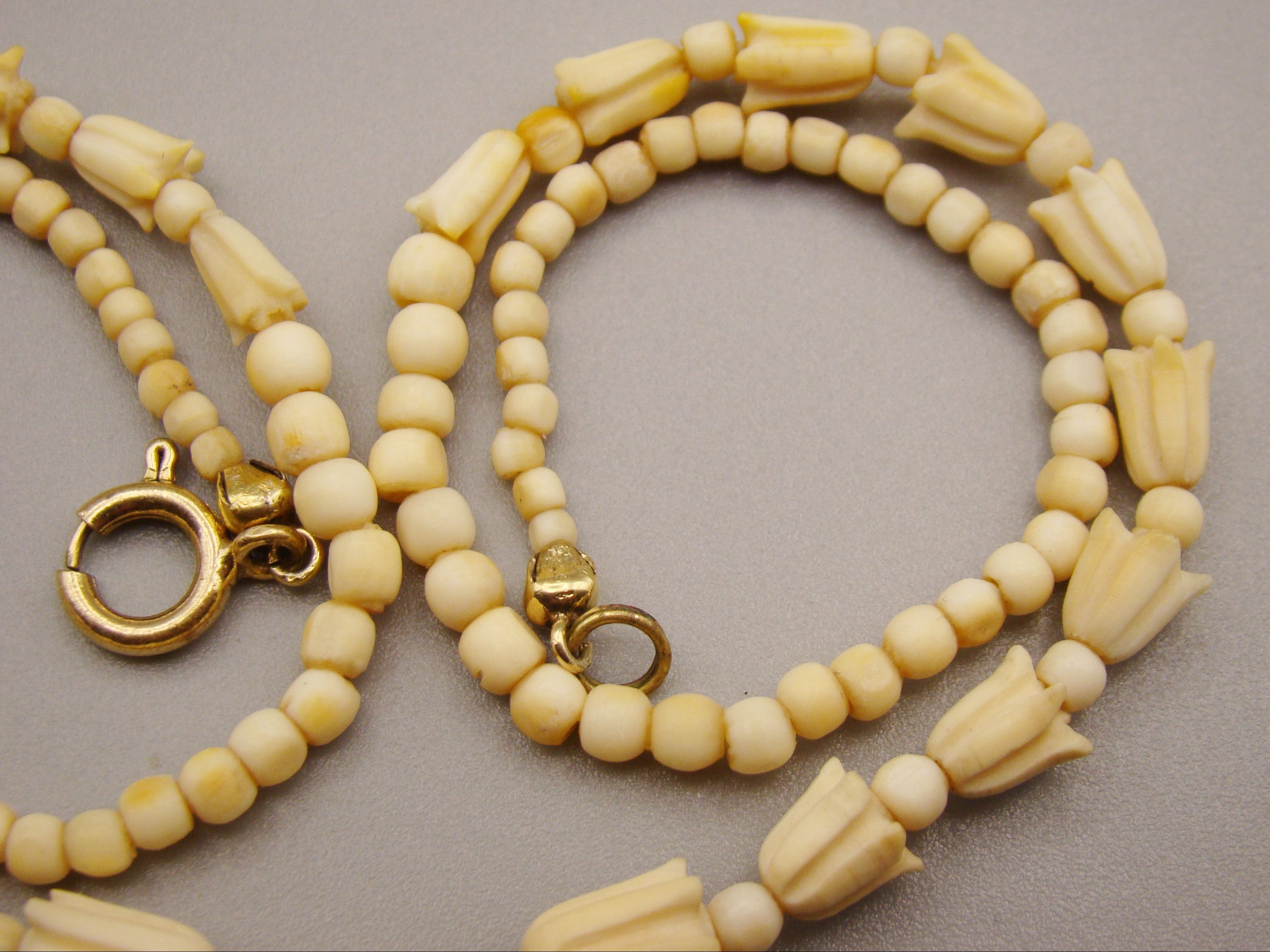Antique Ivory, Natural Ivory, Ivory Necklace, Mediterranean Ivory, handcarved Ivory, Asien Ivory, Elephant Ivory, Ivory Chain