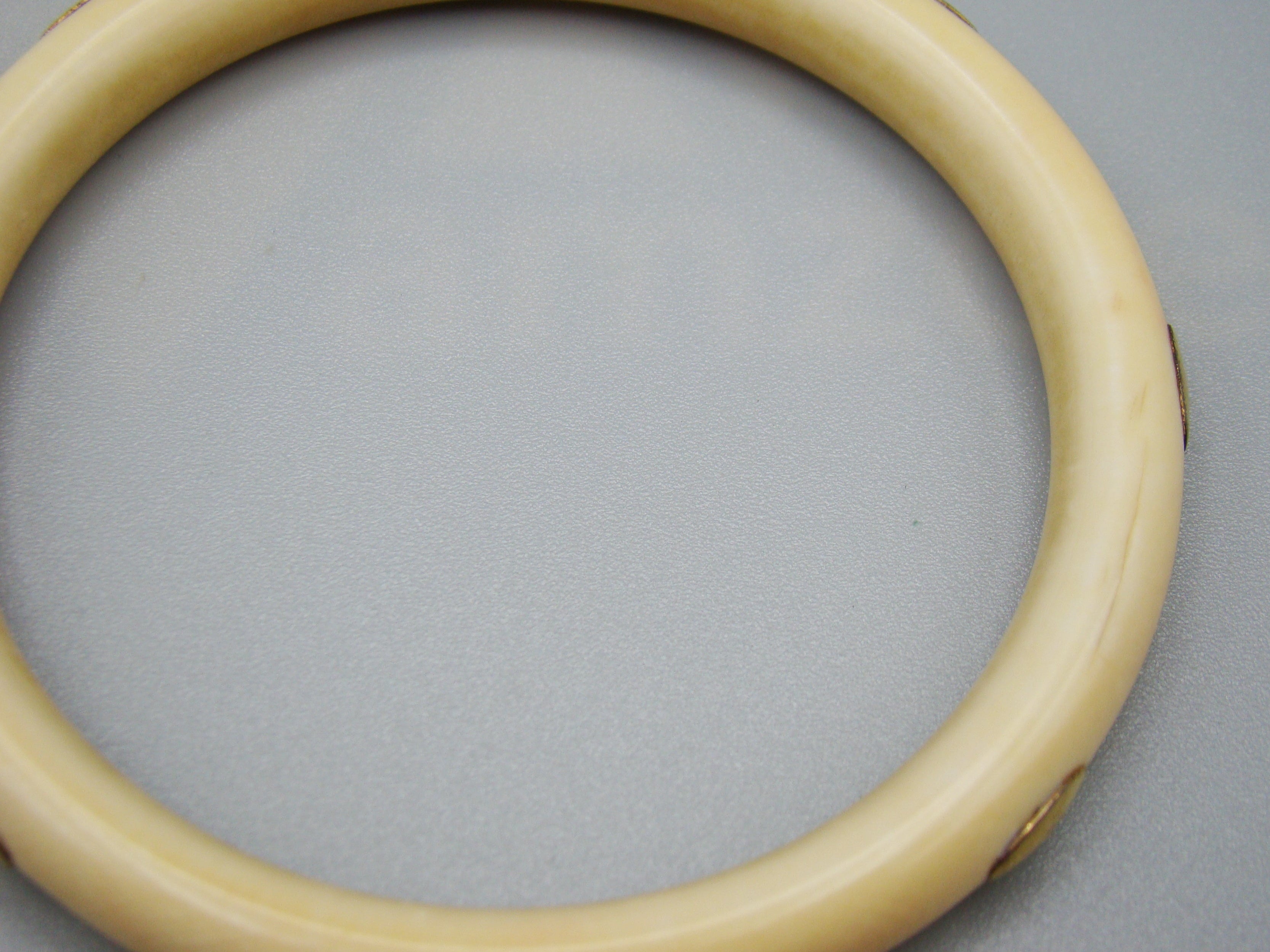 Antique Natural Elephant Ivory Bracelet - Kingdom of Antique Arts