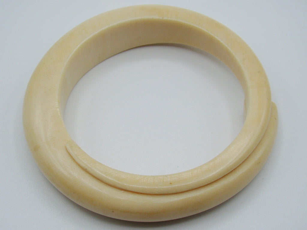Antique Ivory, Natural Ivory, Ivory Bracelet, Mediterranean Ivory, handcarved Ivory, Asien Ivory, Elephant Ivory
