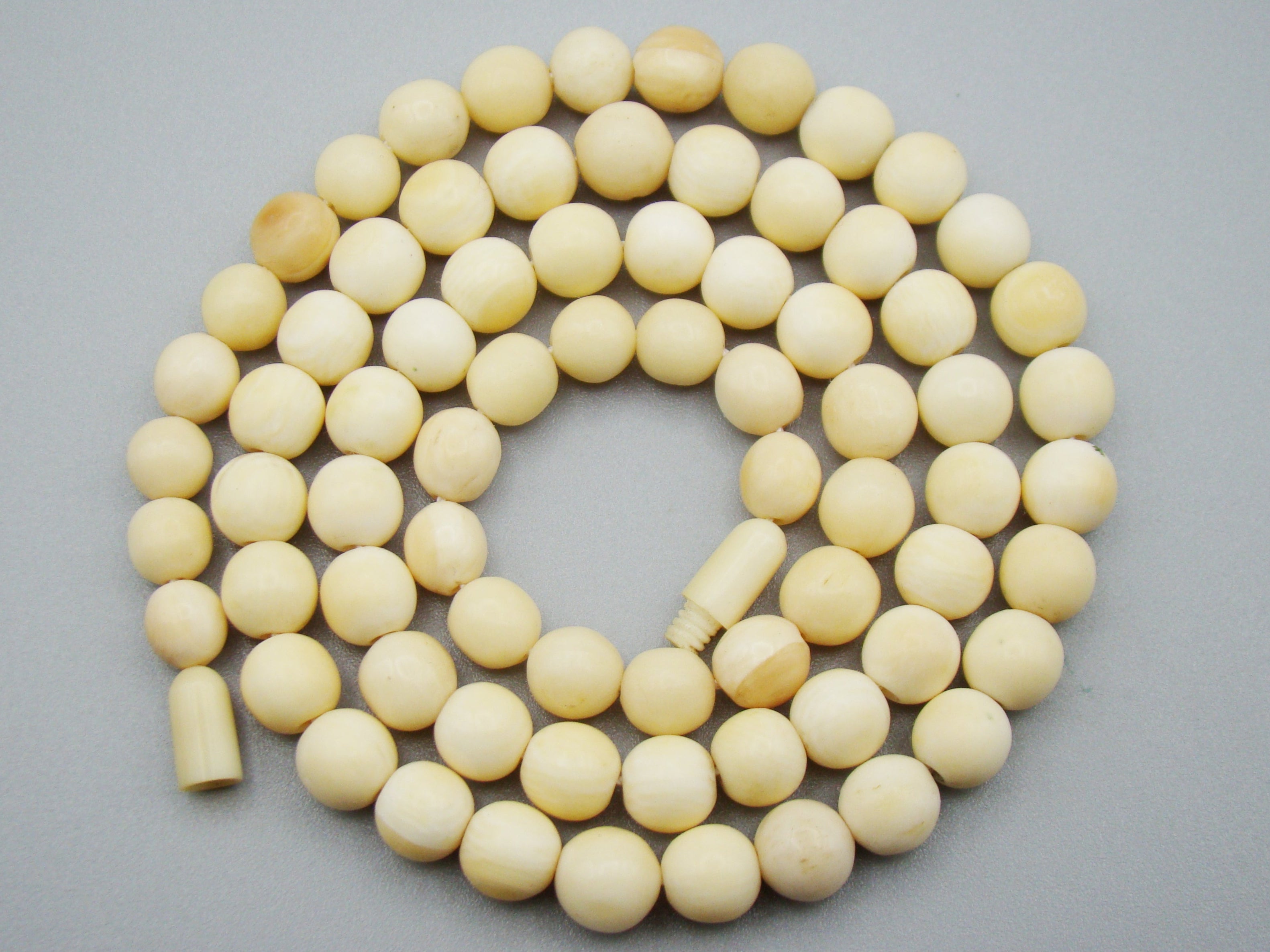 Antique Natural Elephant Ivory Necklace - Kingdom of Antique Arts