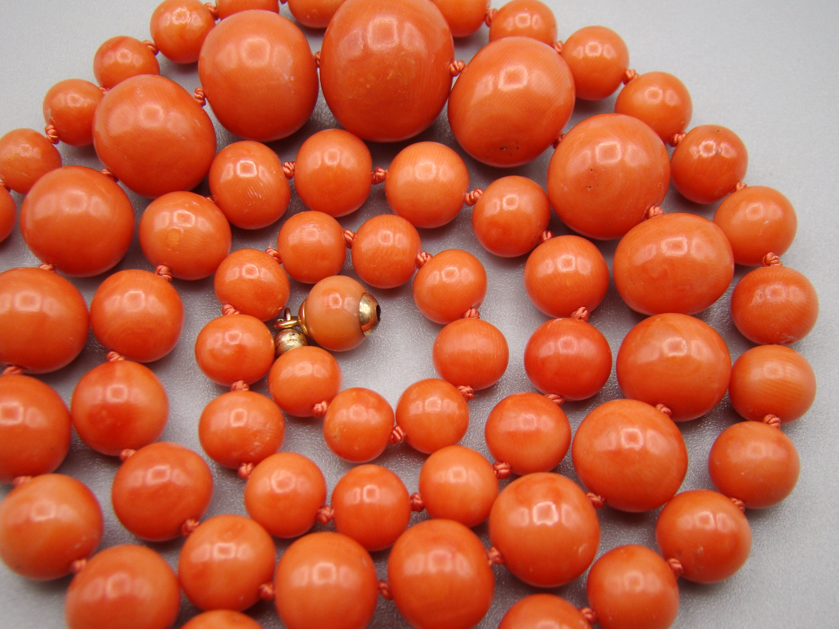 Antique Natural Undyed Momo Salmon Coral Necklace - Kingdom of Antique Arts