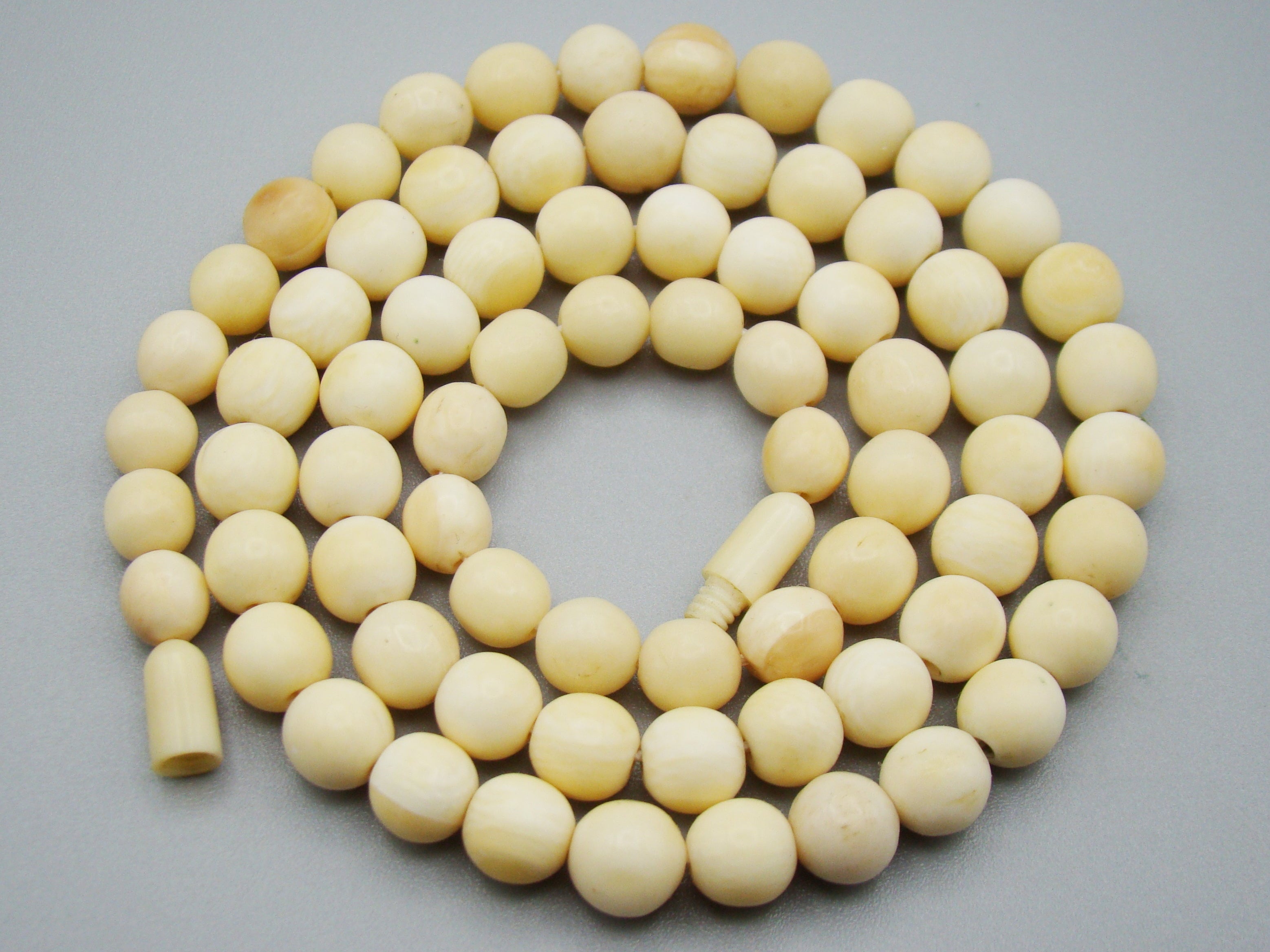 Antique Natural Elephant Ivory Necklace - Kingdom of Antique Arts