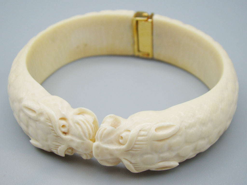 Antique Ivory, Natural Ivory, Ivory Bracelet, Mediterranean Ivory, handcarved Ivory, Asien Ivory, Elephant Ivory