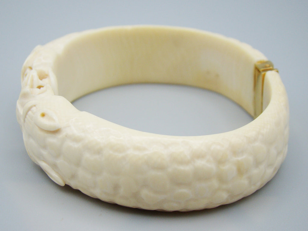 Antique Ivory, Natural Ivory, Ivory Bracelet, Mediterranean Ivory, handcarved Ivory, Asien Ivory, Elephant Ivory