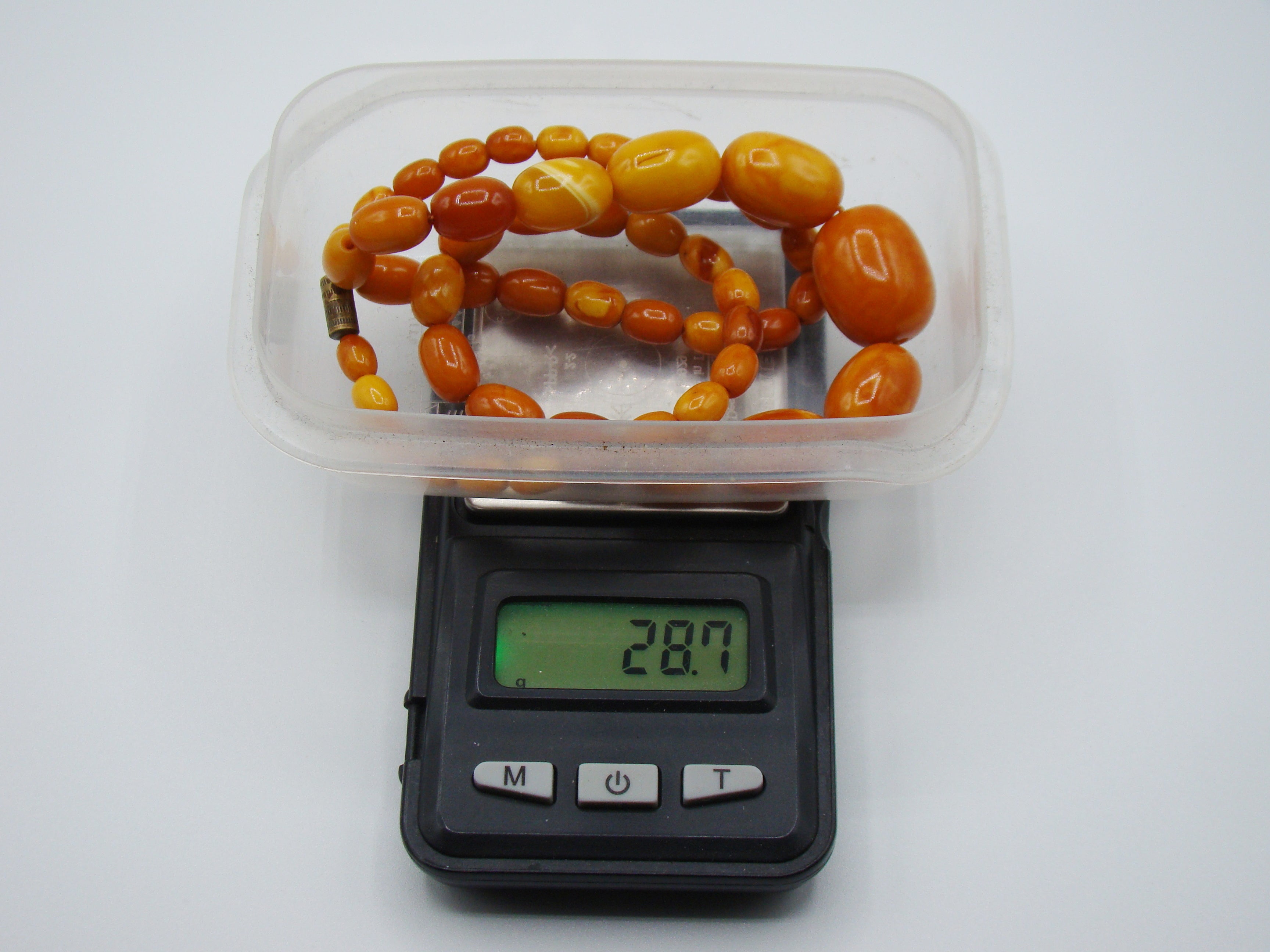 baltic amber, amber, antique, amber beads, egg Yolk, amber chain, Rosary beads, مسبحة, Masbaha, Muslim prayer beads حبيت الدورة ,العنبر الهندى