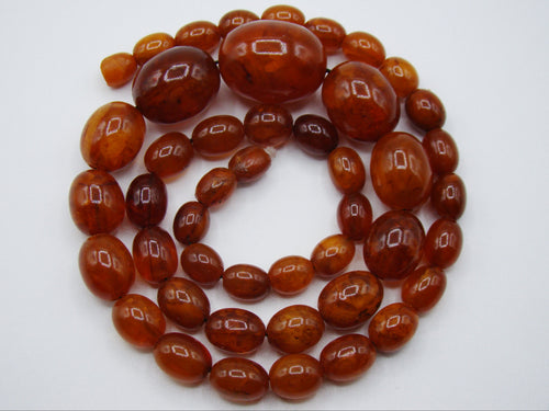 baltic amber, amber, antique, amber beads, egg Yolk, amber chain, Rosary beads, مسبحة, Masbaha, Muslim prayer beads حبيت الدورة ,العنبر الهندى
