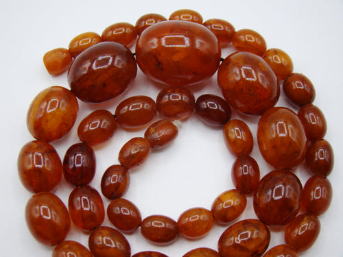 baltic amber, amber, antique, amber beads, egg Yolk, amber chain, Rosary beads, مسبحة, Masbaha, Muslim prayer beads حبيت الدورة ,العنبر الهندى