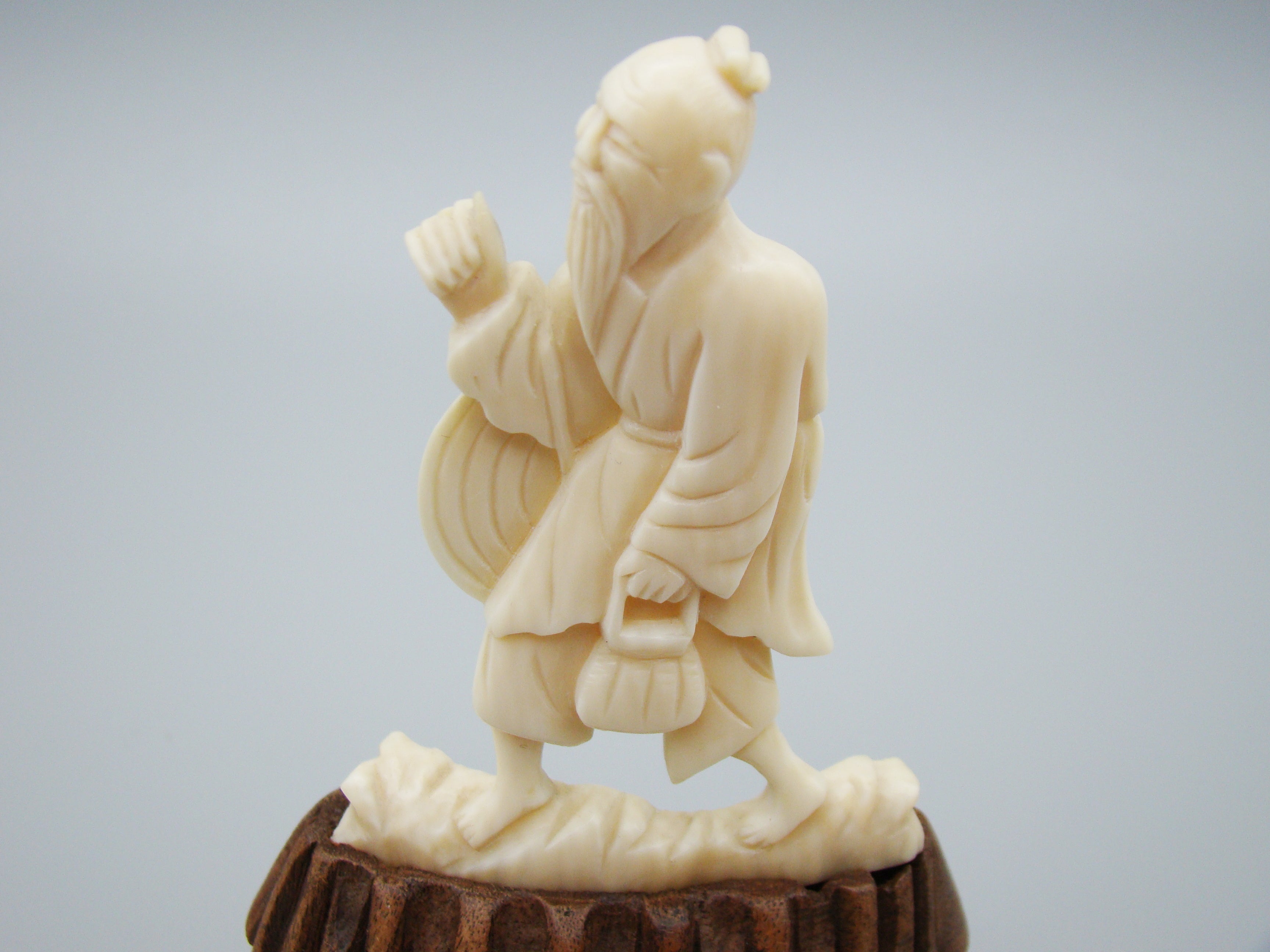 Antique Ivory, Natural Ivory, Ivory Figurine, Mediterranean Ivory, handcarved Ivory, Asien Ivory, Elephant Ivory