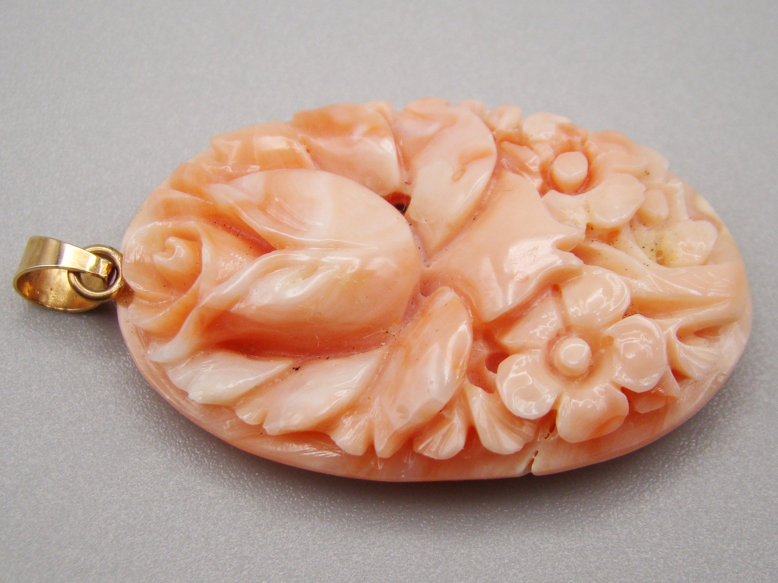 Antique Natural Undyed Momo Salmon Coral Cameo - Kingdom of Antique Arts