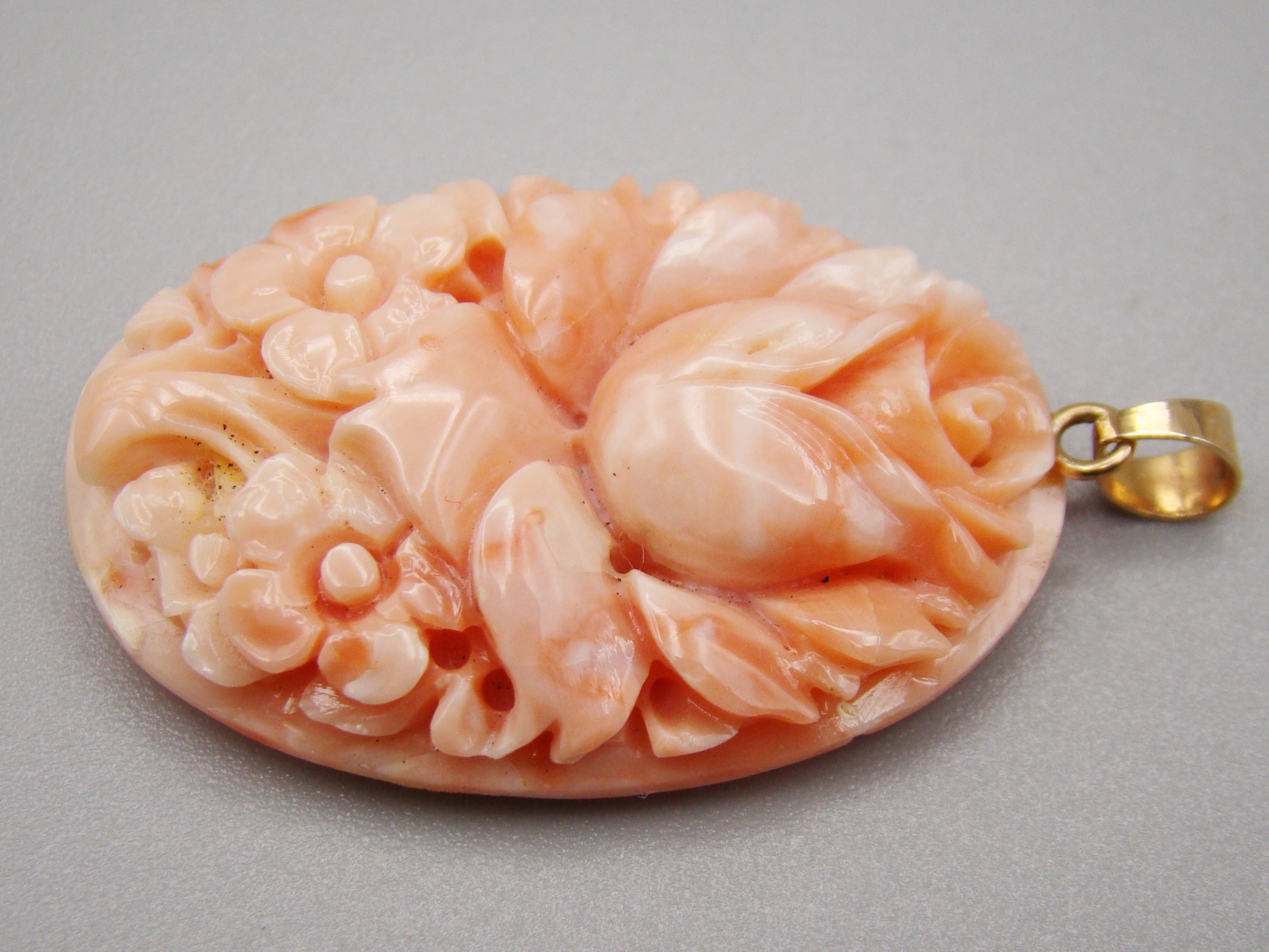 Antique Natural Undyed Momo Salmon Coral Cameo - Kingdom of Antique Arts