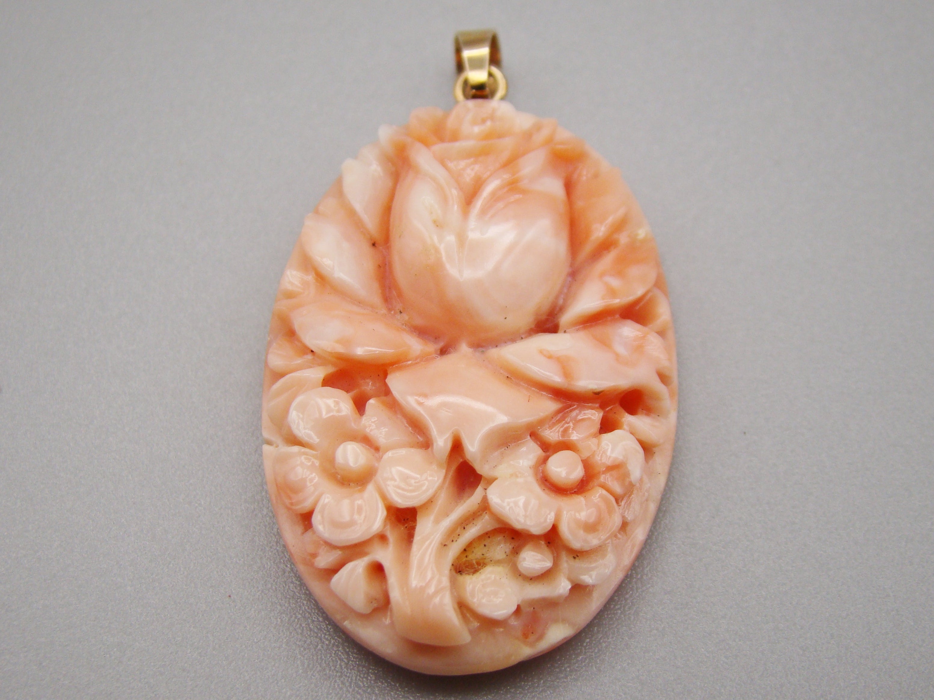 Antique Natural Undyed Momo Salmon Coral Cameo - Kingdom of Antique Arts
