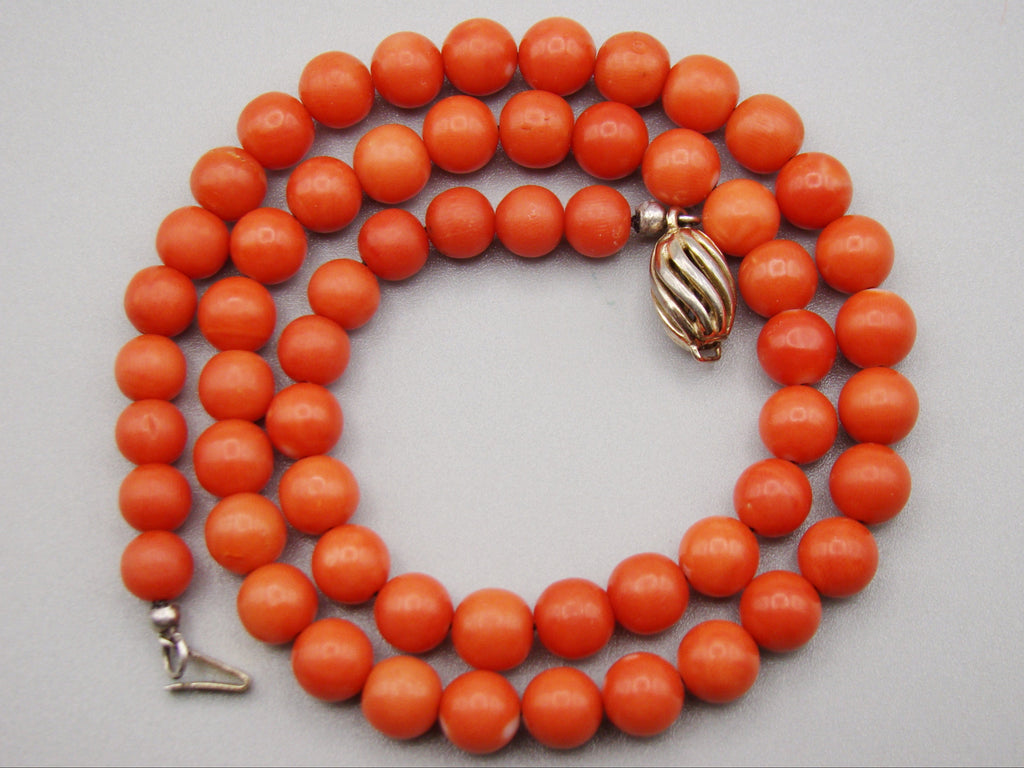 antique coral, natural coral, undyed coral, dark red coral, blood red coral, Italian coral, pacific coral, Sardinian Coral, Coral beads, Coral Rosary beads, Coral chain, Coral necklace, sea coral, aka coral, 2 strand chain, Silver 925 gold clasp