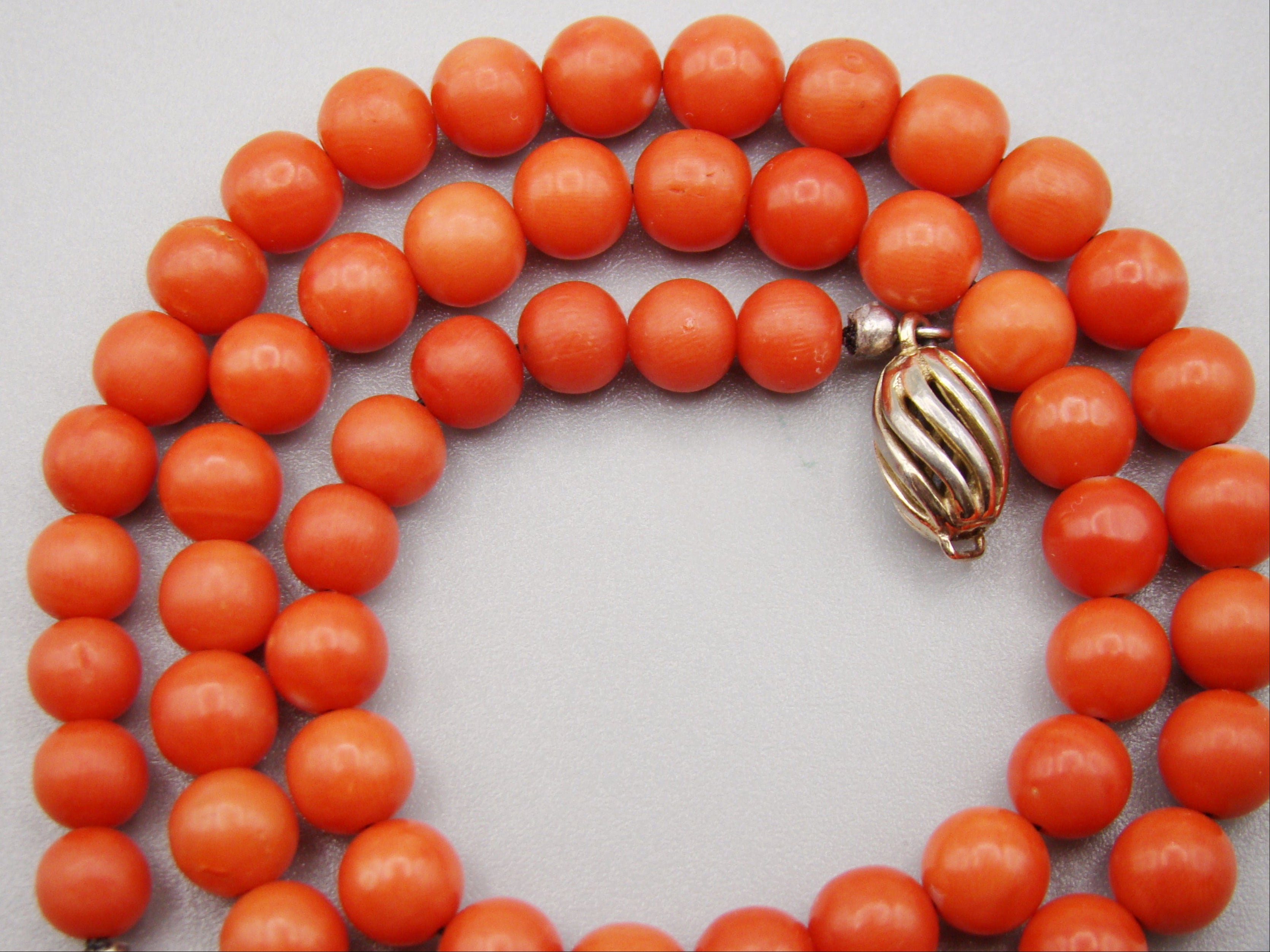 antique coral, natural coral, undyed coral, dark red coral, blood red coral, Italian coral, pacific coral, Sardinian Coral, Coral beads, Coral Rosary beads, Coral chain, Coral necklace, sea coral, aka coral, 2 strand chain, Silver 925 gold clasp