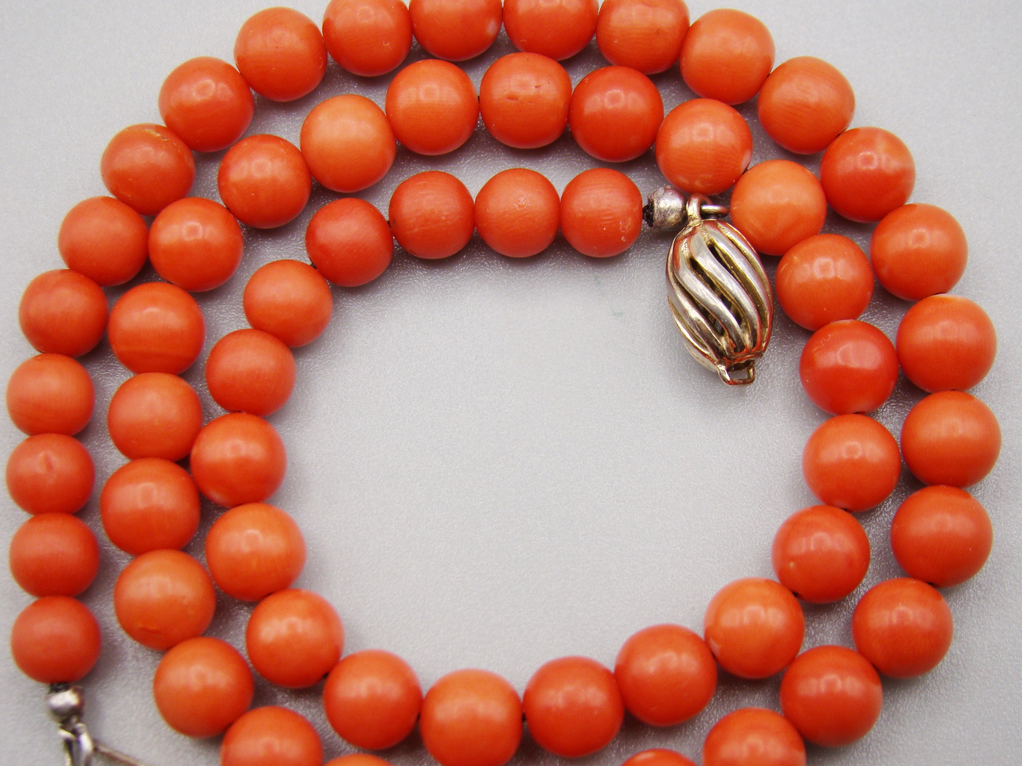antique coral, natural coral, undyed coral, dark red coral, blood red coral, Italian coral, pacific coral, Sardinian Coral, Coral beads, Coral Rosary beads, Coral chain, Coral necklace, sea coral, aka coral, 2 strand chain, Silver 925 gold clasp