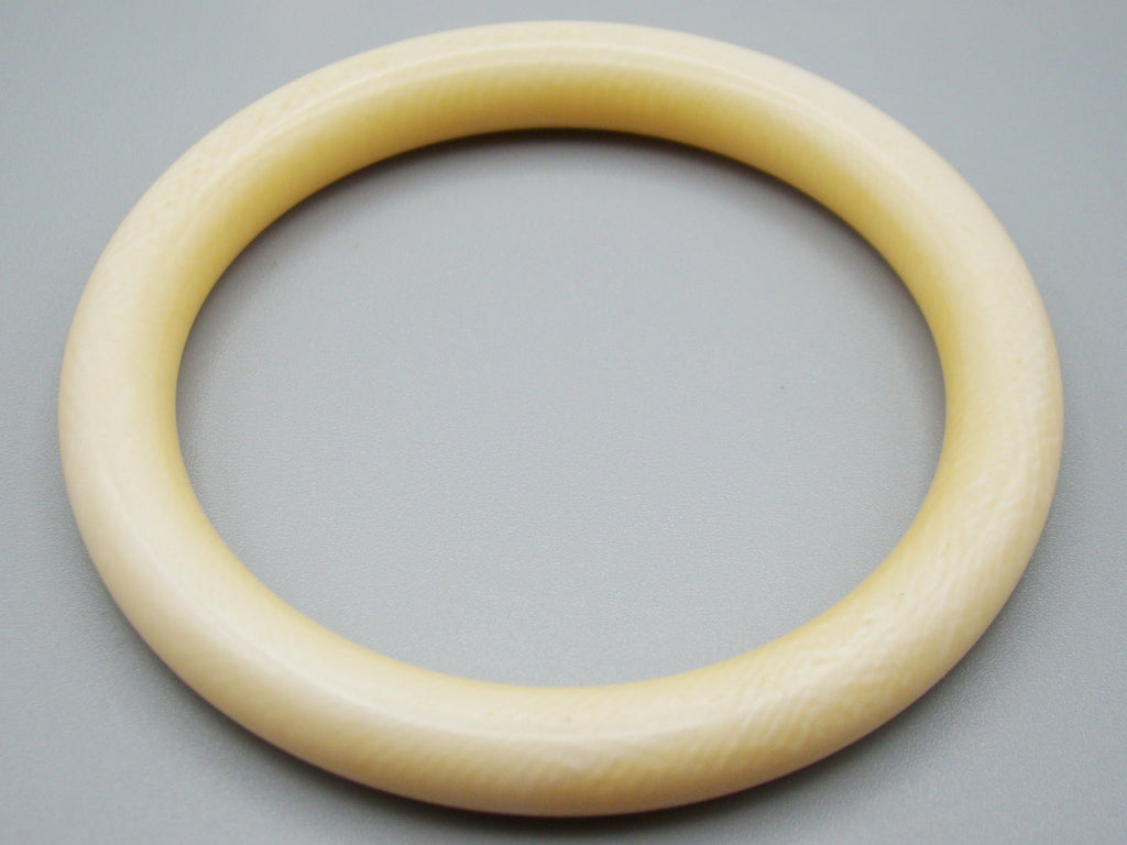 Antique Ivory, Natural Ivory, Ivory Bracelet, Mediterranean Ivory, handcarved Ivory, Asien Ivory, Elephant Ivory