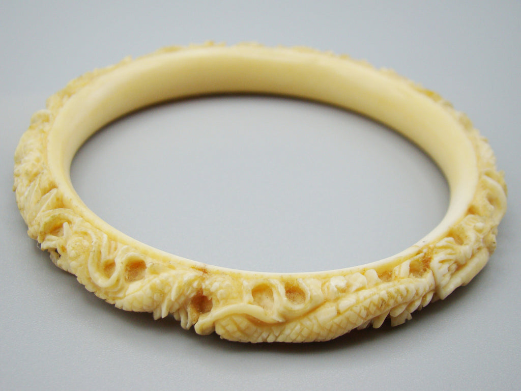 Antique Ivory, Natural Ivory, Ivory Bracelet, Mediterranean Ivory, handcarved Ivory, Asien Ivory, Elephant Ivory