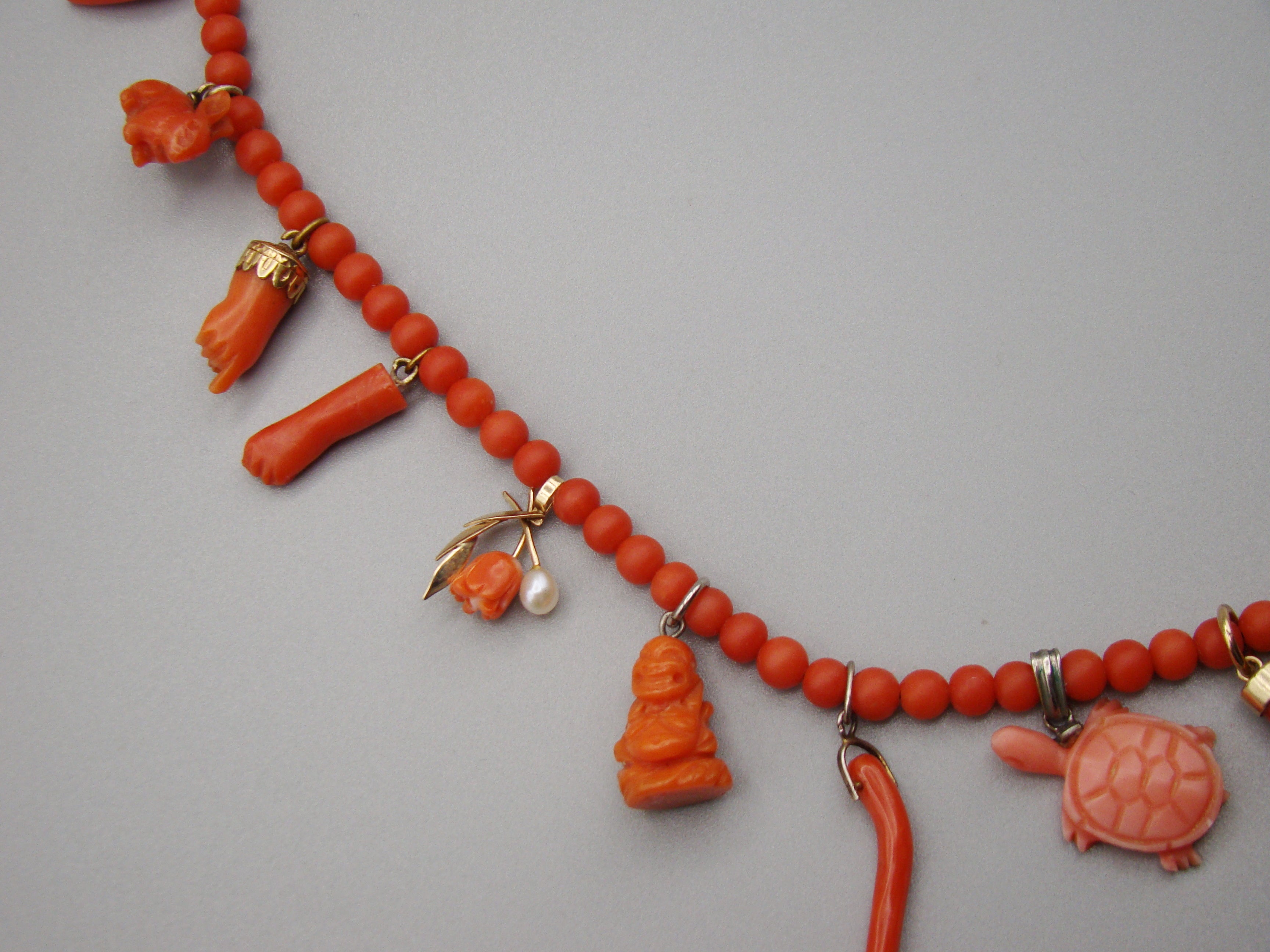 antique coral, natural coral, undyed coral, momo salmon coral, Italian coral, pacific coral, Sardinian Coral, sea coral, Mediterranean coral, Mediterranean necklace, Mediterranean chain, coral necklace, Mediterranean momo coral, handcarved coral, momo coral, salmon coral, Gold 14 Karat, Gold 18 Karat