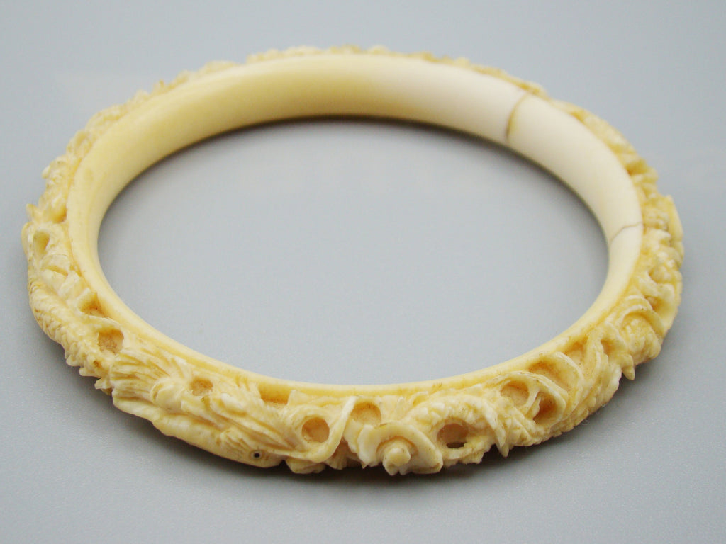 Antique Ivory, Natural Ivory, Ivory Bracelet, Mediterranean Ivory, handcarved Ivory, Asien Ivory, Elephant Ivory
