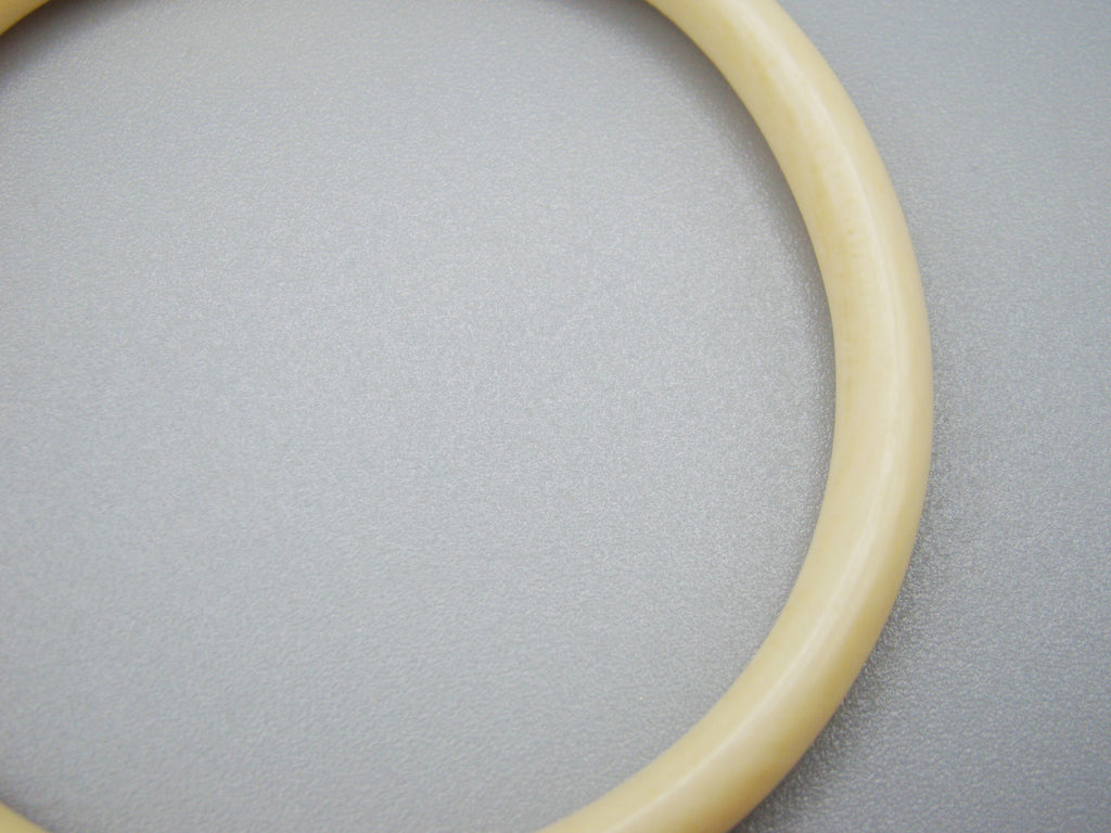 Antique Ivory, Natural Ivory, Ivory Bracelet, Mediterranean Ivory, handcarved Ivory, Asien Ivory, Elephant Ivory
