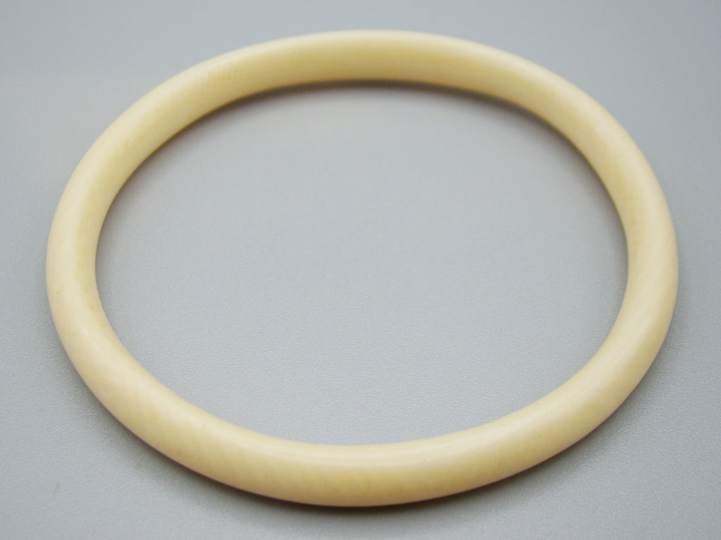 Antique Ivory, Natural Ivory, Ivory Bracelet, Mediterranean Ivory, handcarved Ivory, Asien Ivory, Elephant Ivory