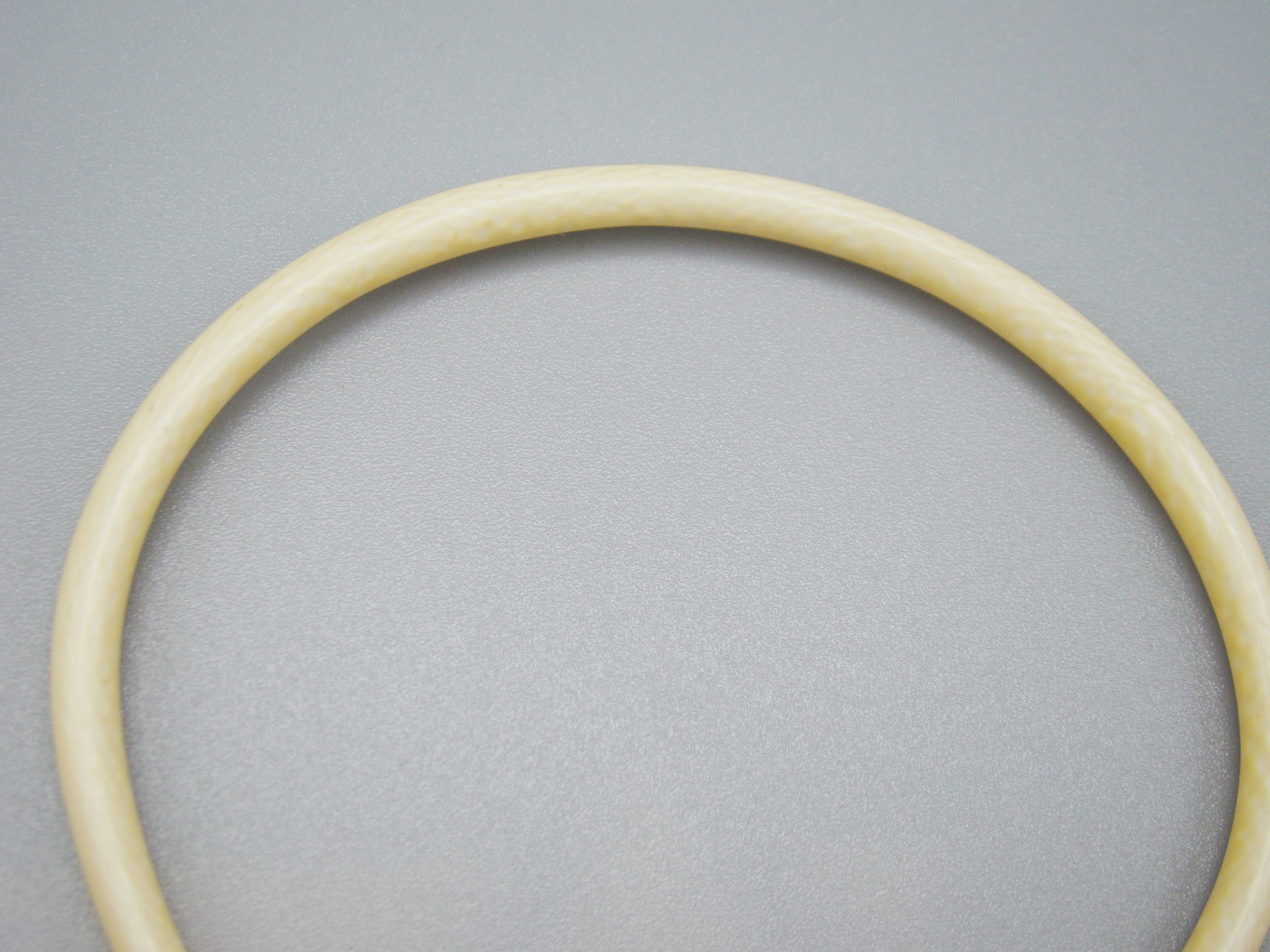 Antique Ivory, Natural Ivory, Ivory Bracelet, Mediterranean Ivory, handcarved Ivory, Asien Ivory, Elephant Ivory