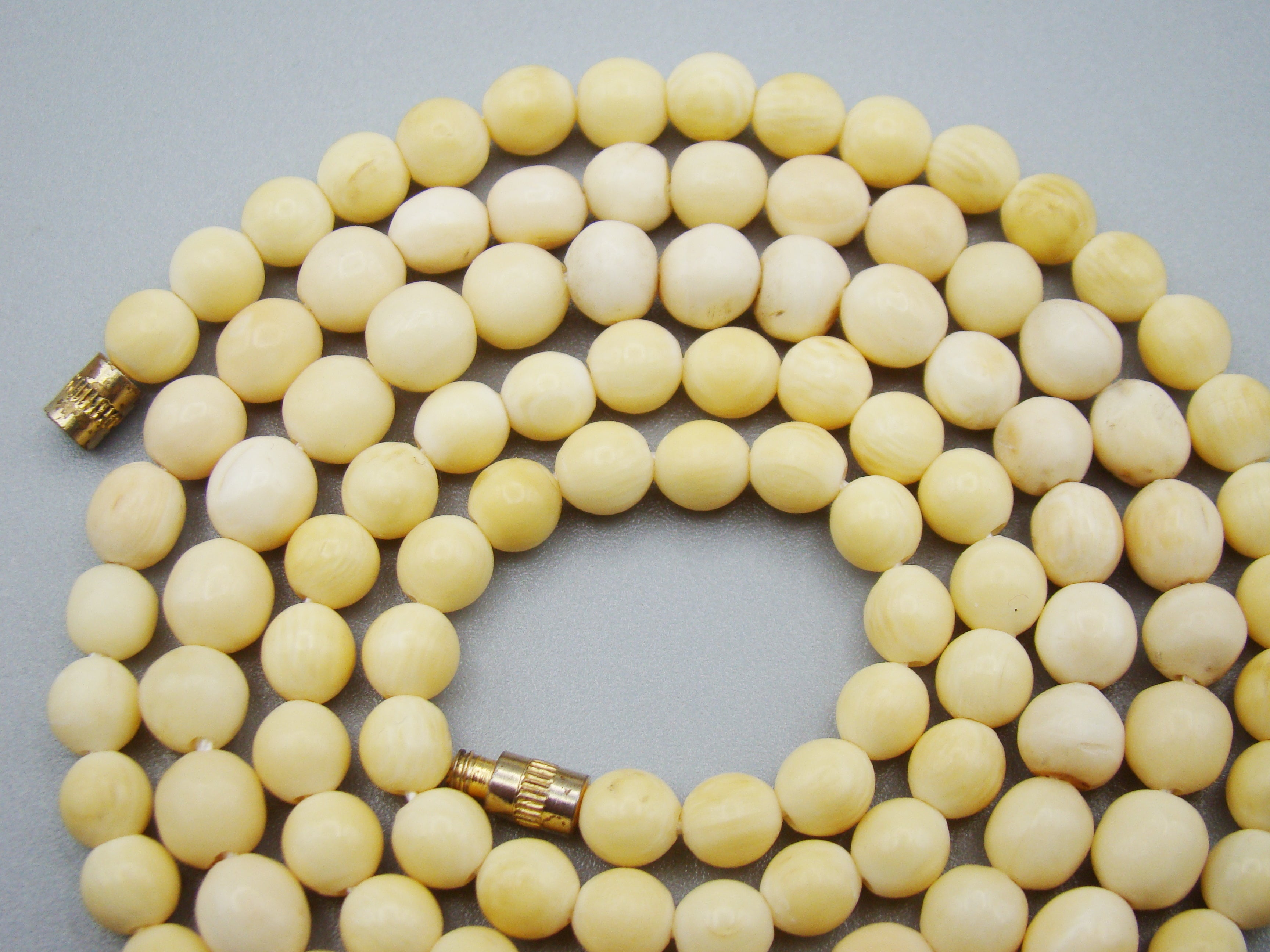 Antique Ivory, Natural Ivory, Ivory Necklace, Mediterranean Ivory, handcarved Ivory, Asien Ivory, Elephant Ivory, Ivory Chain