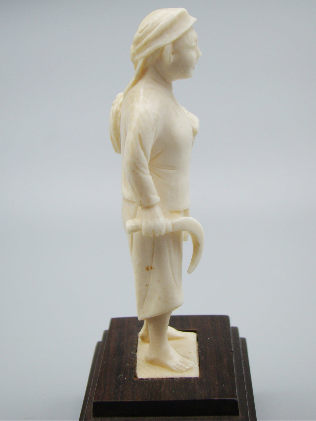 Antique Ivory, Natural Ivory, Ivory Figurine, Mediterranean Ivory, handcarved Ivory, Asien Ivory, Elephant Ivory