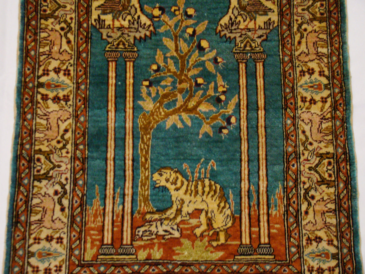 Close-up Detail – Antique Turkish Hereke Silk Wall Carpet, Tiger Motif, Hand-Knotted Pure Silk | Kingdom of Antique Arts