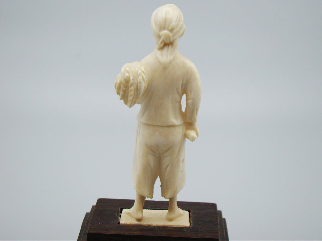 Antique Ivory, Natural Ivory, Ivory Figurine, Mediterranean Ivory, handcarved Ivory, Asien Ivory, Elephant Ivory