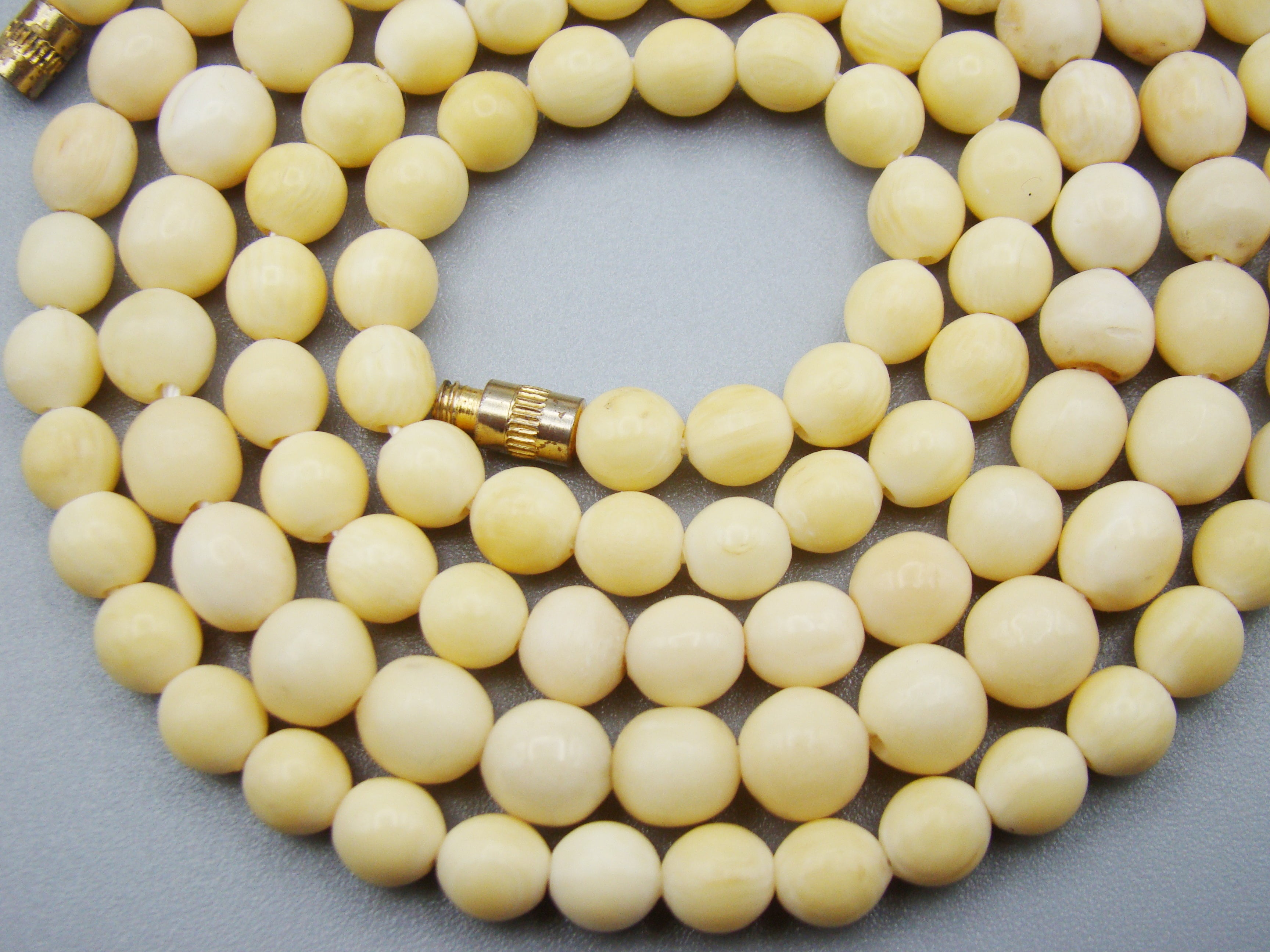Antique Ivory, Natural Ivory, Ivory Necklace, Mediterranean Ivory, handcarved Ivory, Asien Ivory, Elephant Ivory, Ivory Chain