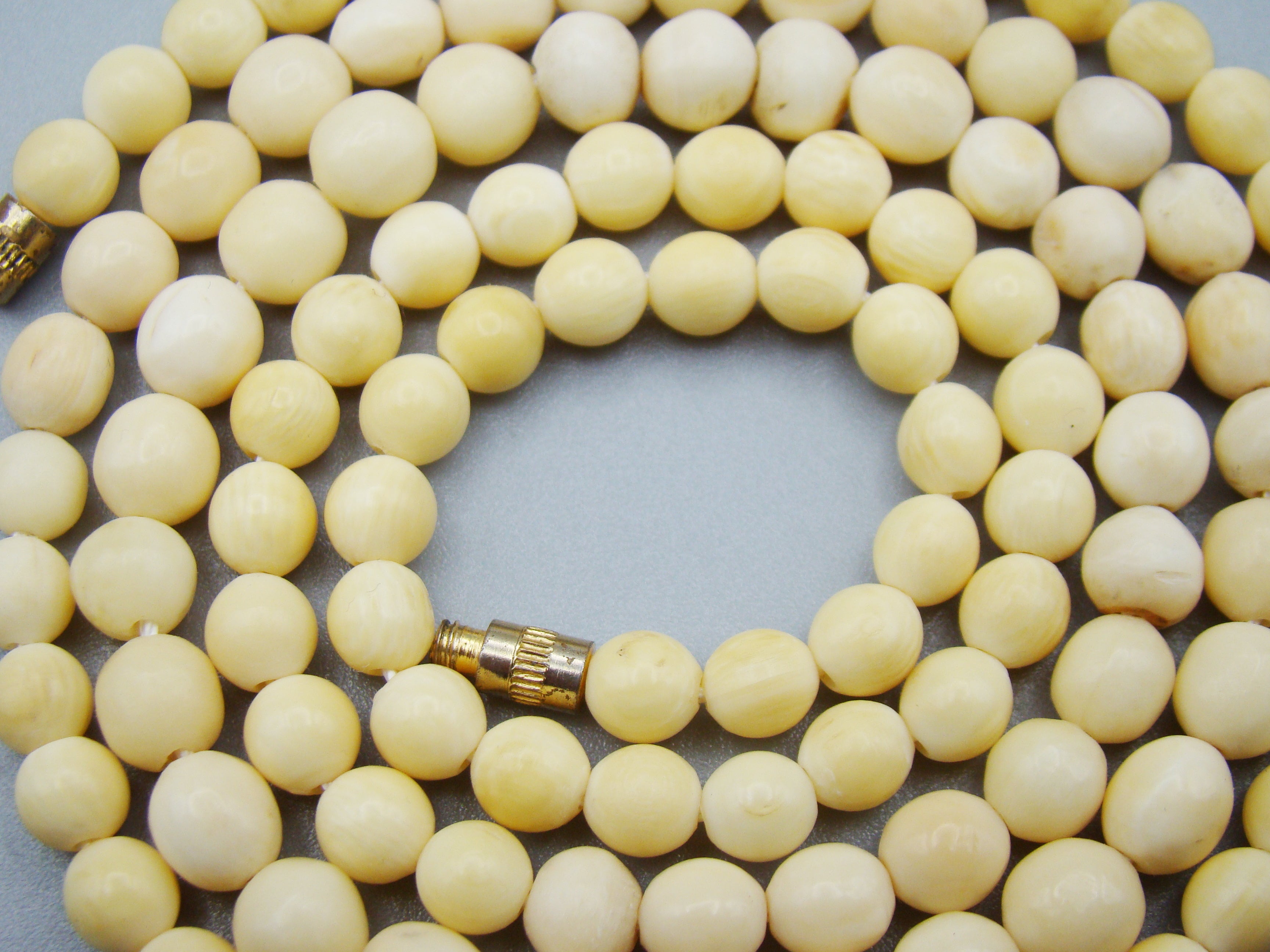 Antique Ivory, Natural Ivory, Ivory Necklace, Mediterranean Ivory, handcarved Ivory, Asien Ivory, Elephant Ivory, Ivory Chain