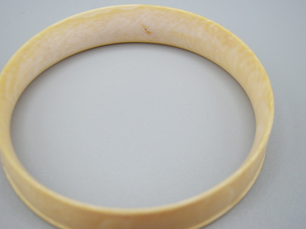 Antique Natural Elephant Ivory Bracelet - Kingdom of Antique Arts