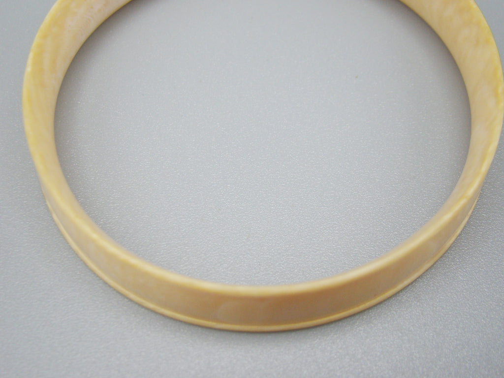 Antique Natural Elephant Ivory Bracelet - Kingdom of Antique Arts