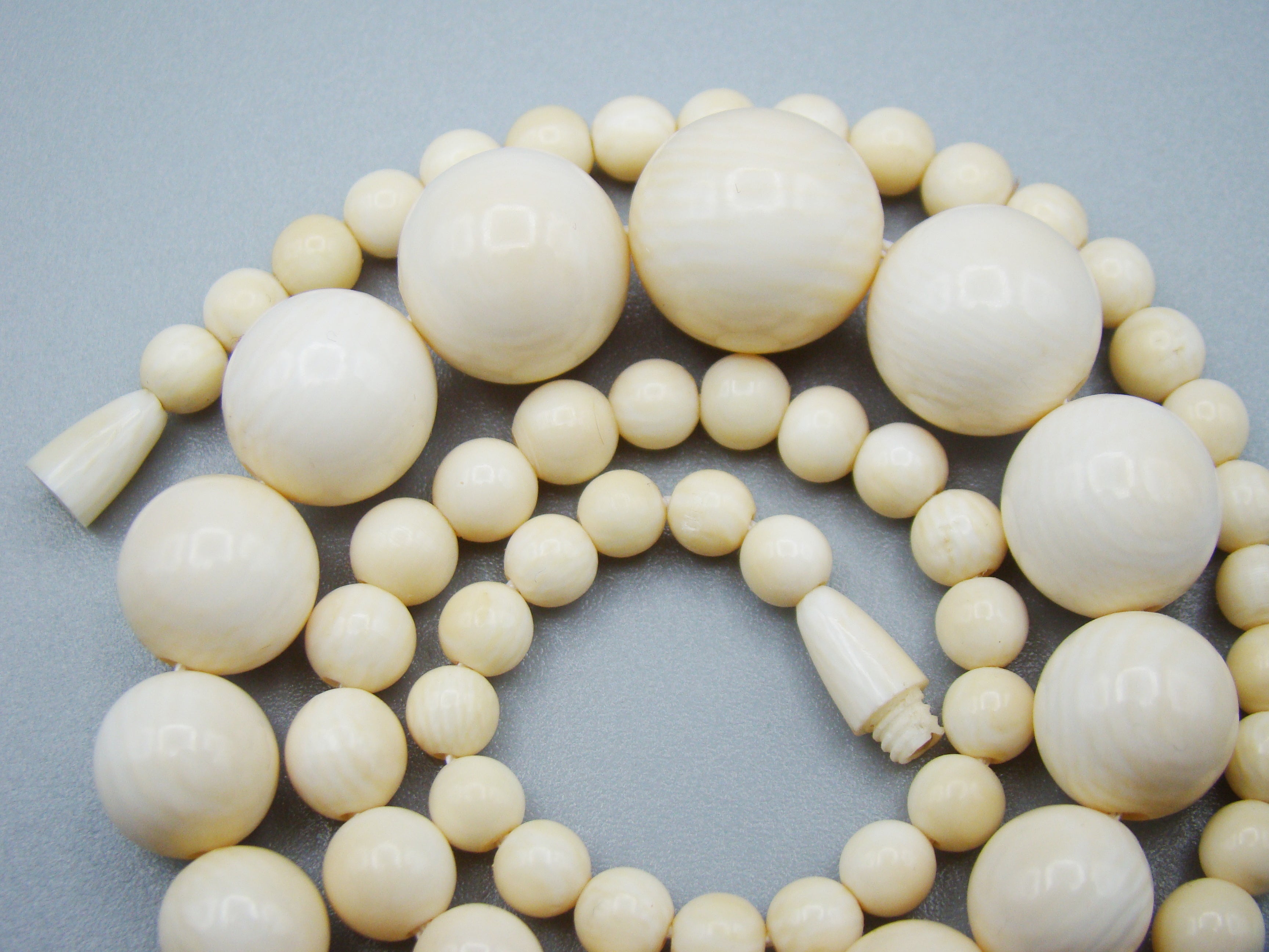 Antique Natural Elephant Ivory Necklace - Kingdom of Antique Arts